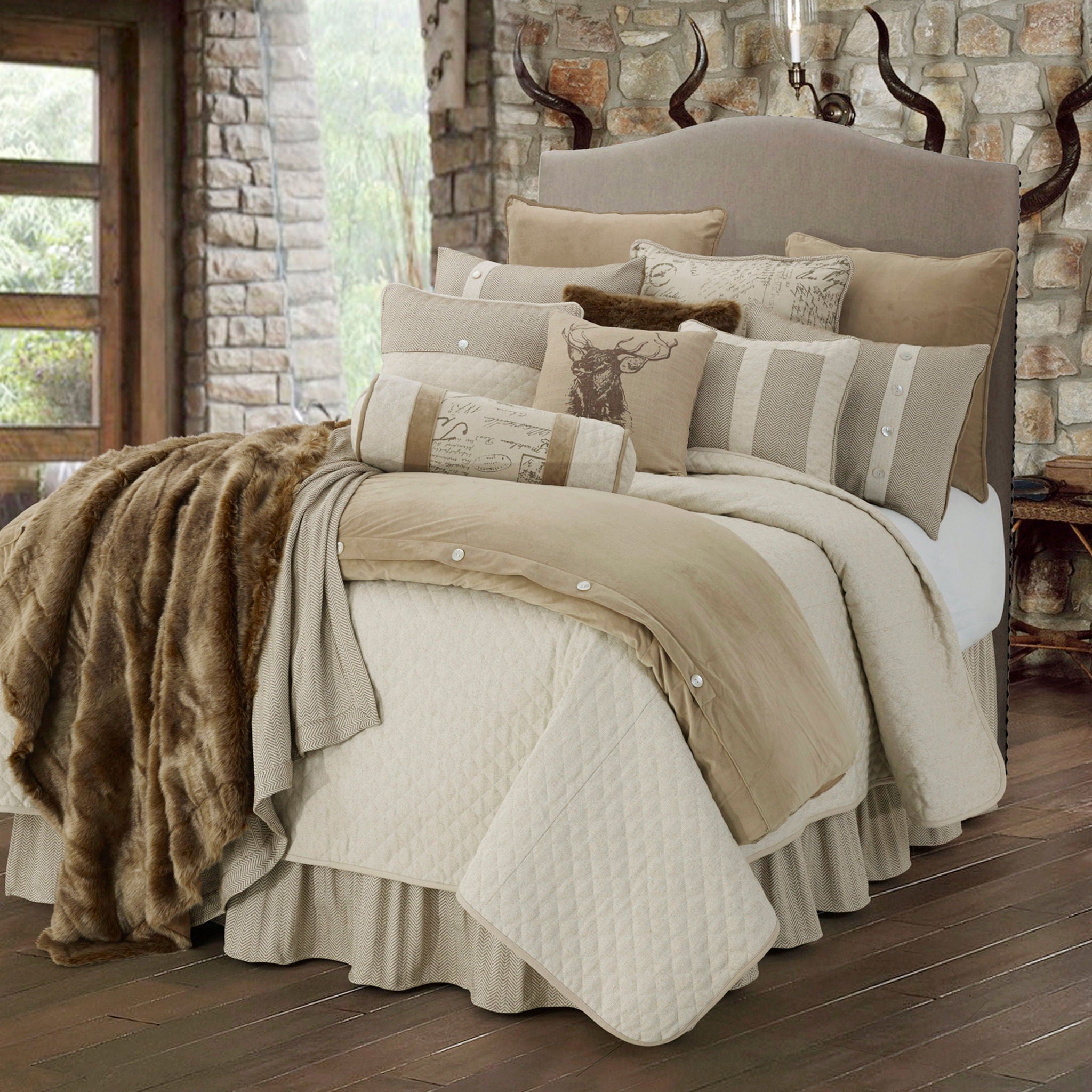 Fairfield - Queen Linen Coverlet Set (Set of 4) - Cream / Tan