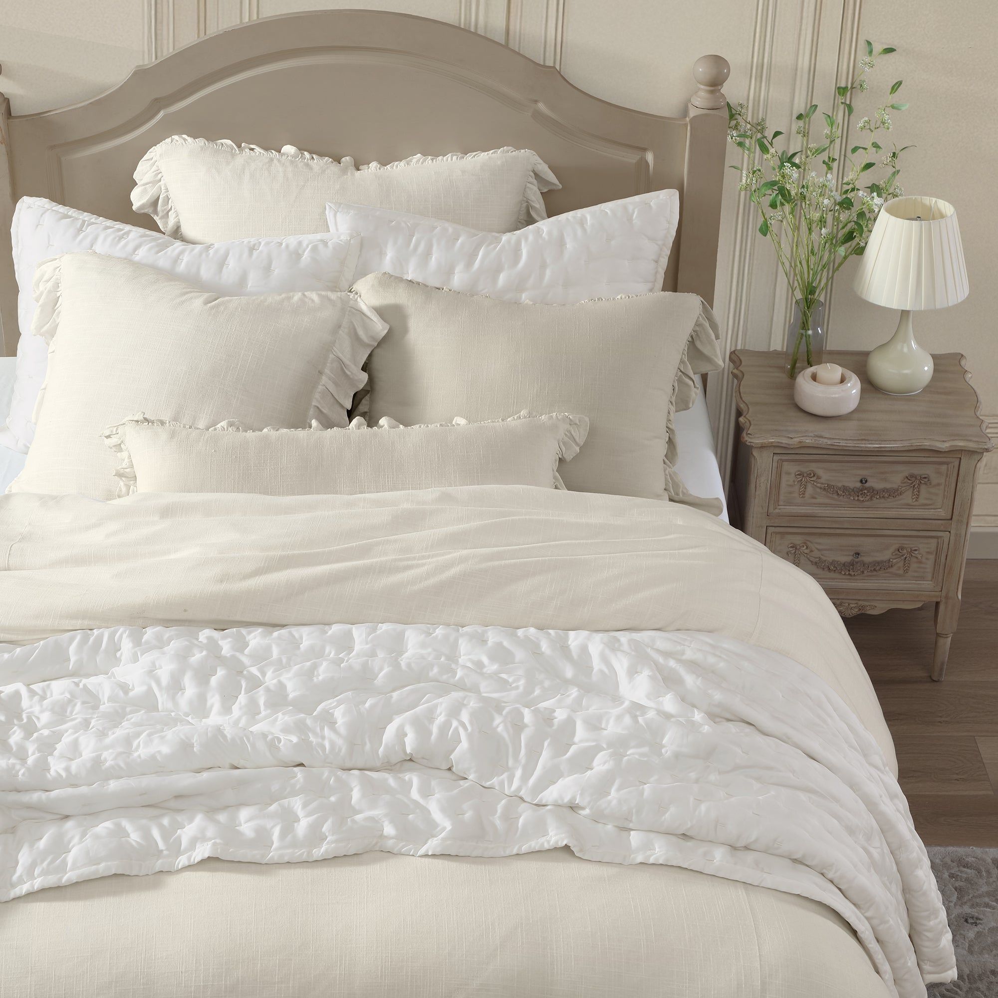 Lily - Queen Washed Linen Comforter Set (Set of 3) - Light Tan
