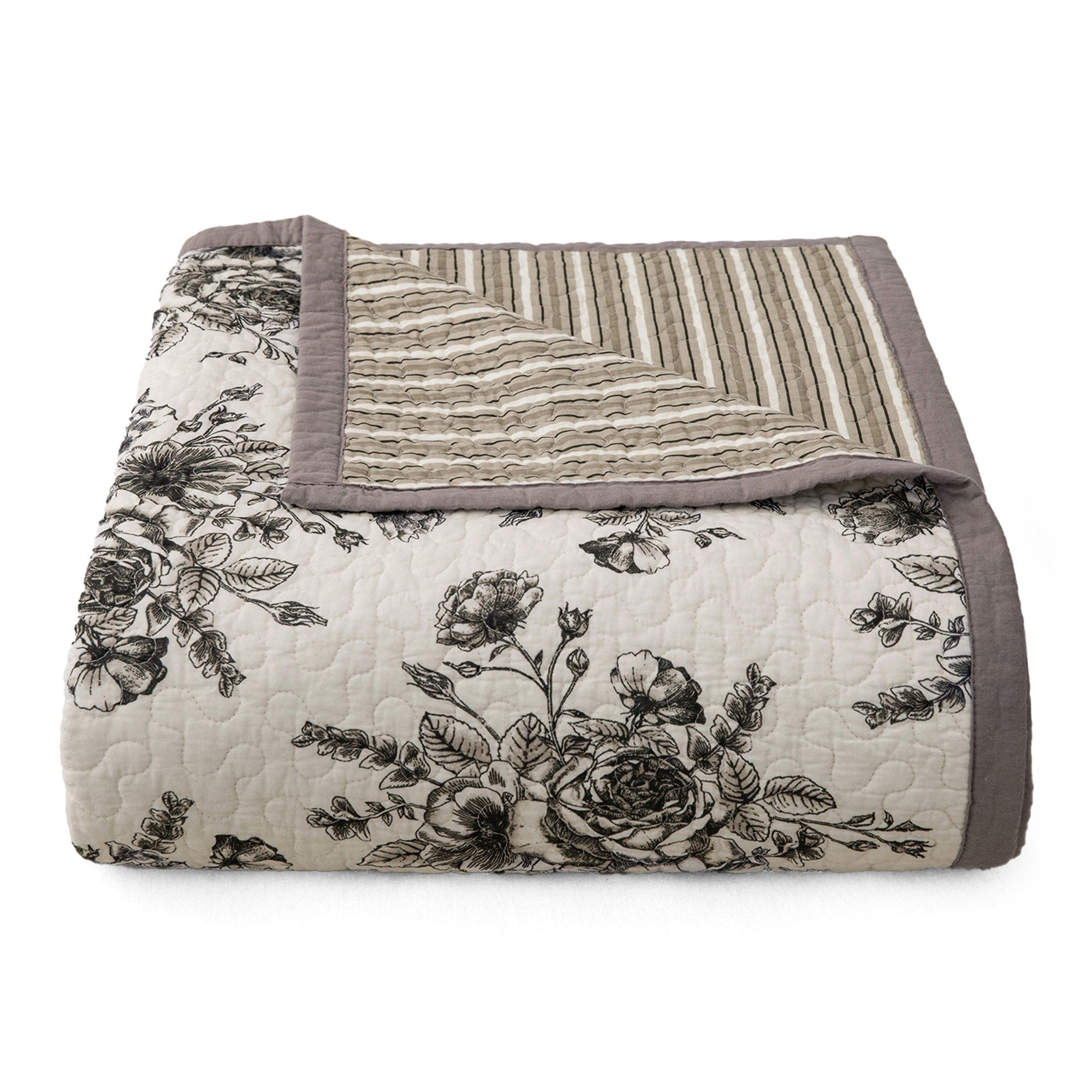 Lyla - Full/Queen Reversible Floral Print Quilt Set (Set of 3) - White / Brown