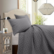 Velvet Diamond - King Quilt Set (Set of 3) - Gray