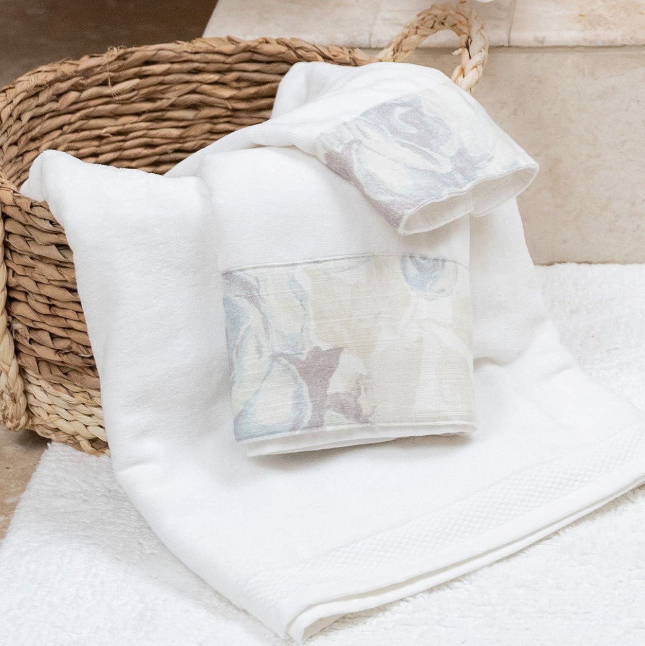 Rosaline - Linen Towel Set (Set of 3), 2 Per Carton - White