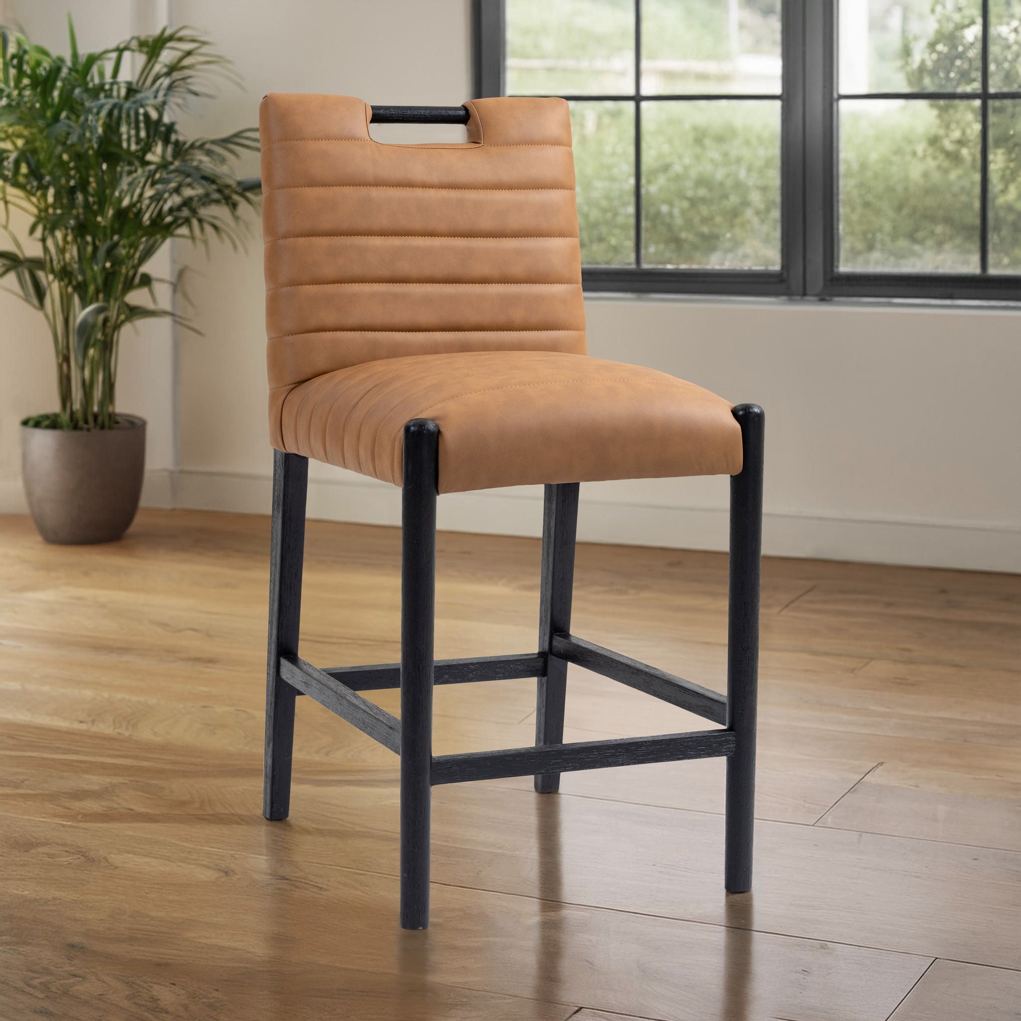 Aimee - Counter Stool - Black Legs