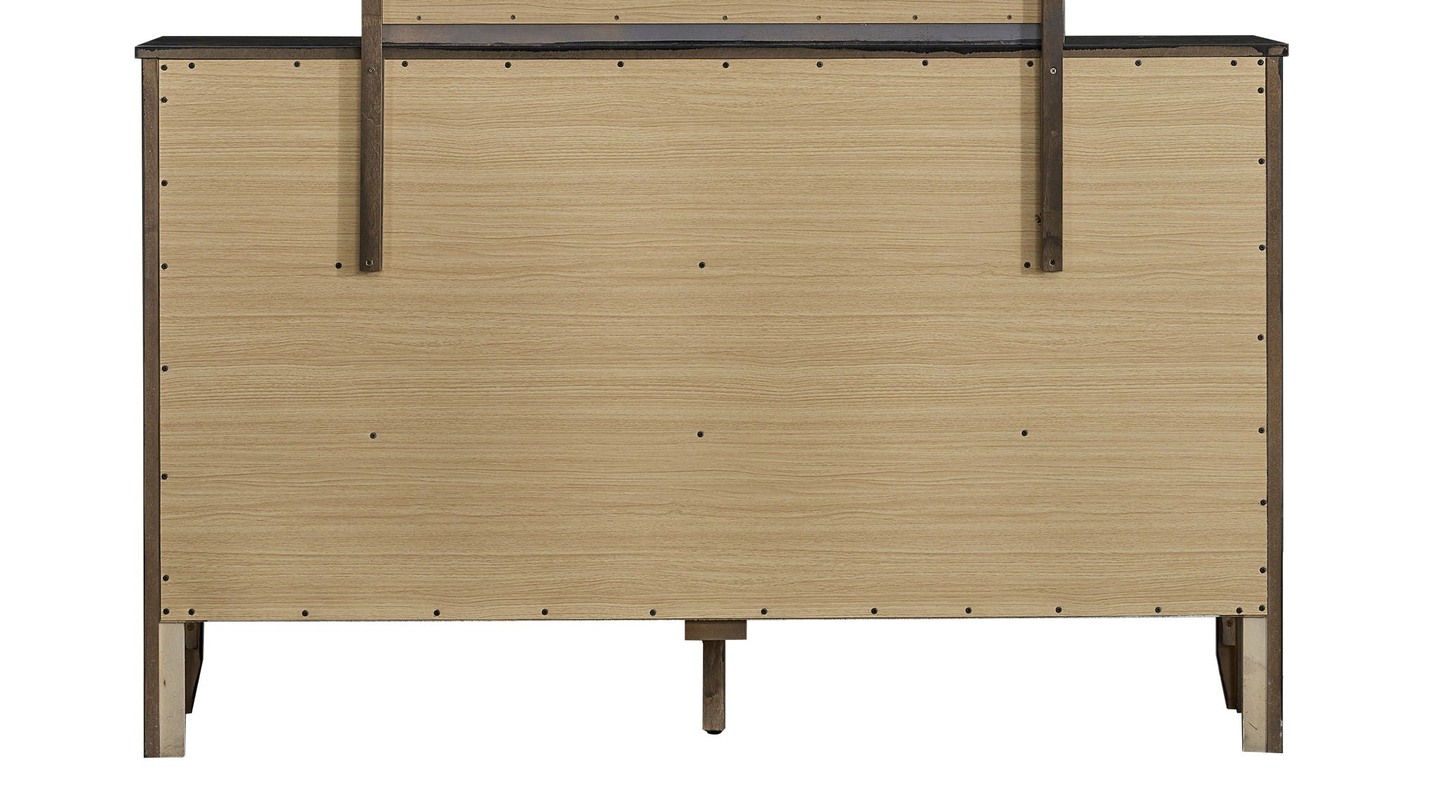 Daniel - Dresser