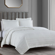 High Shine Satin - King Quatrefoil Quilt Set (Set of 3) - White