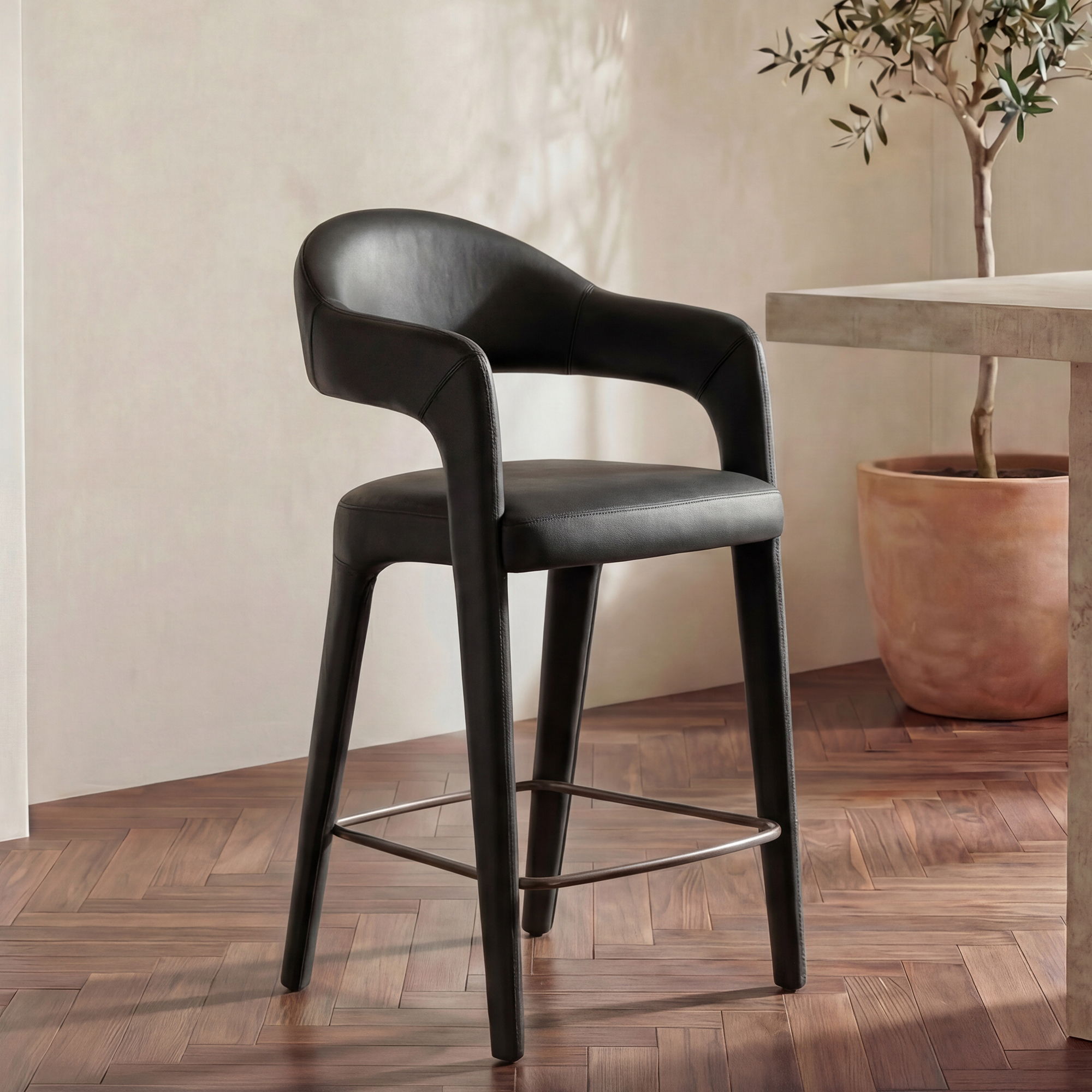 Martens - Counter Stool Leather - Black