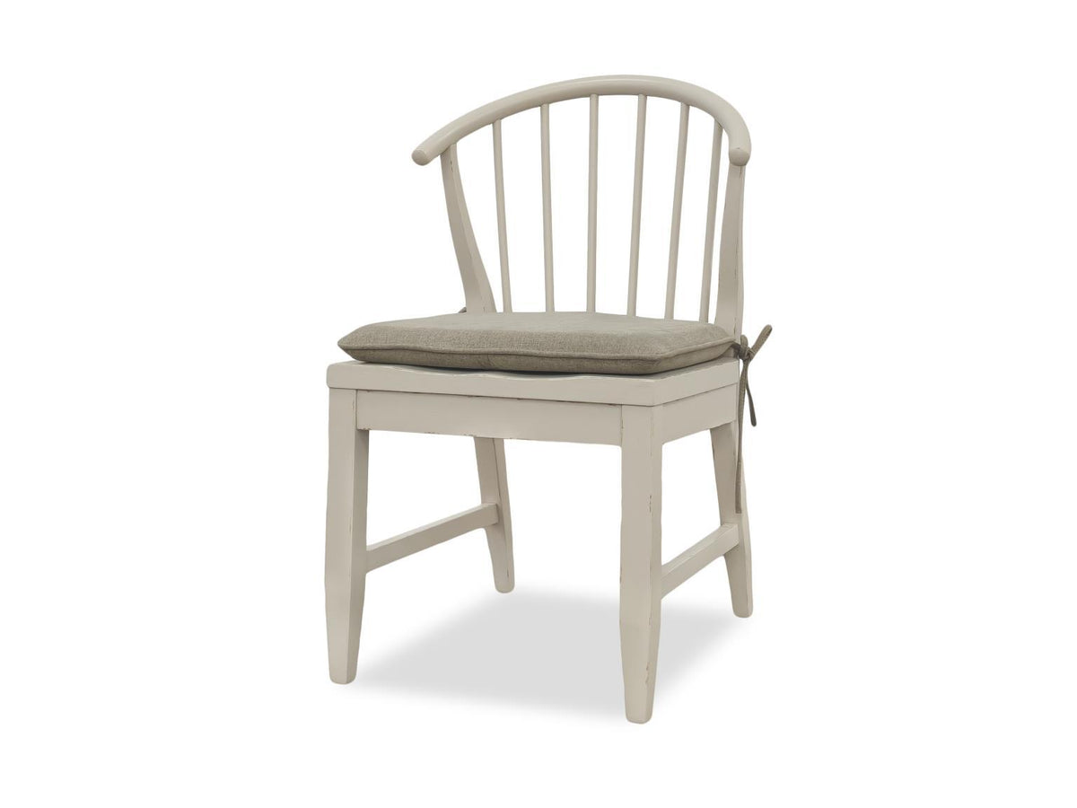 Reflections - Spindle Back Side Chair (Set of 2)