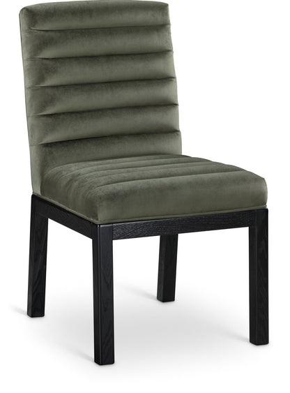 Evelyn - Dining Chair With Black Legs