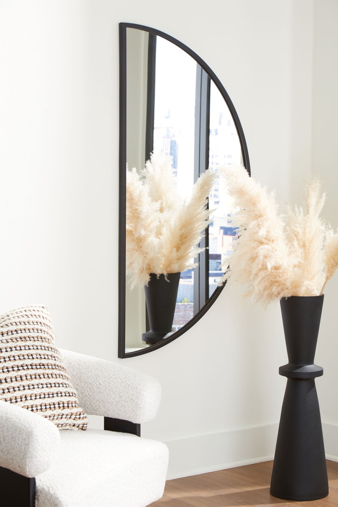 Denlow - Accent Mirror - Black