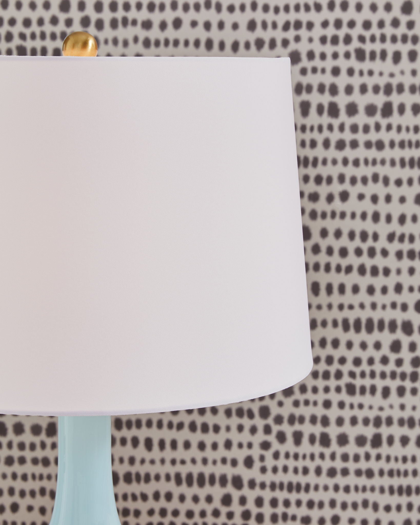 Rylanton Glass Table Lamp - Thumbnail 2