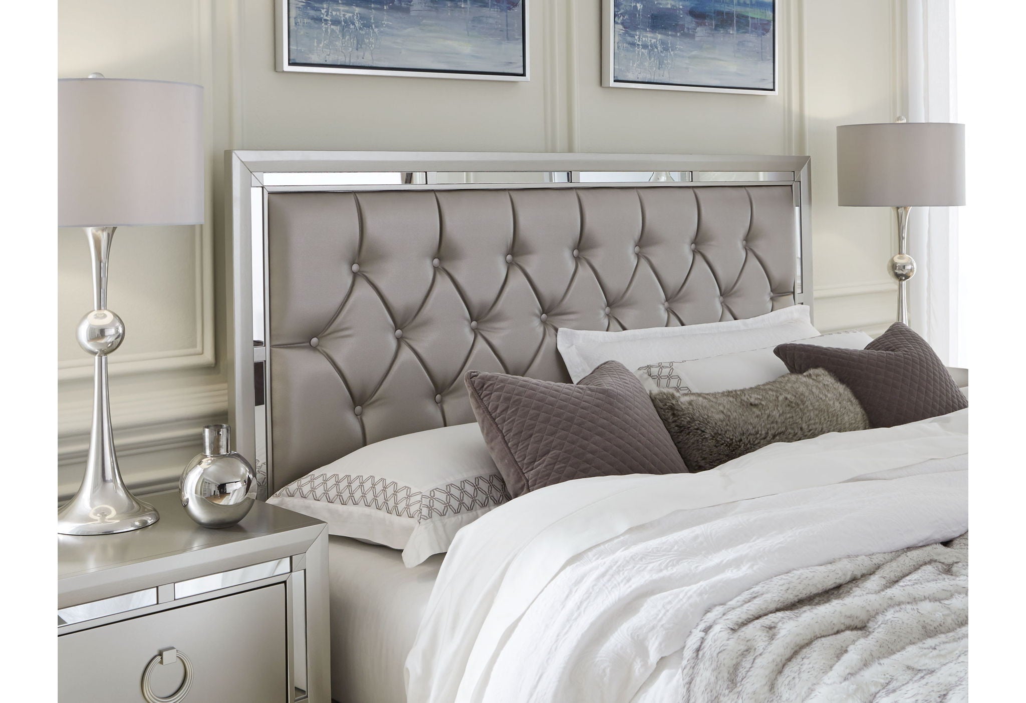 Riley - 6 Piece King Bedroom Set (Bed, 2 Dressers, Mirror, 2 Nightstands) - Silver