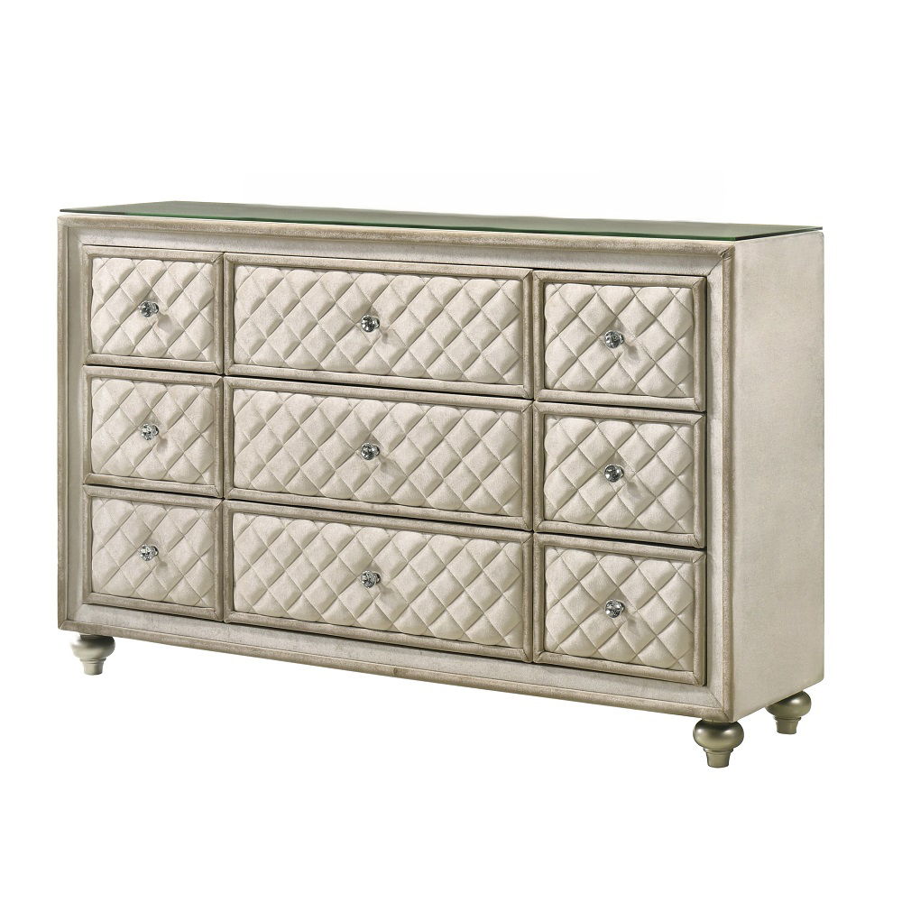 Lucienne Dresser