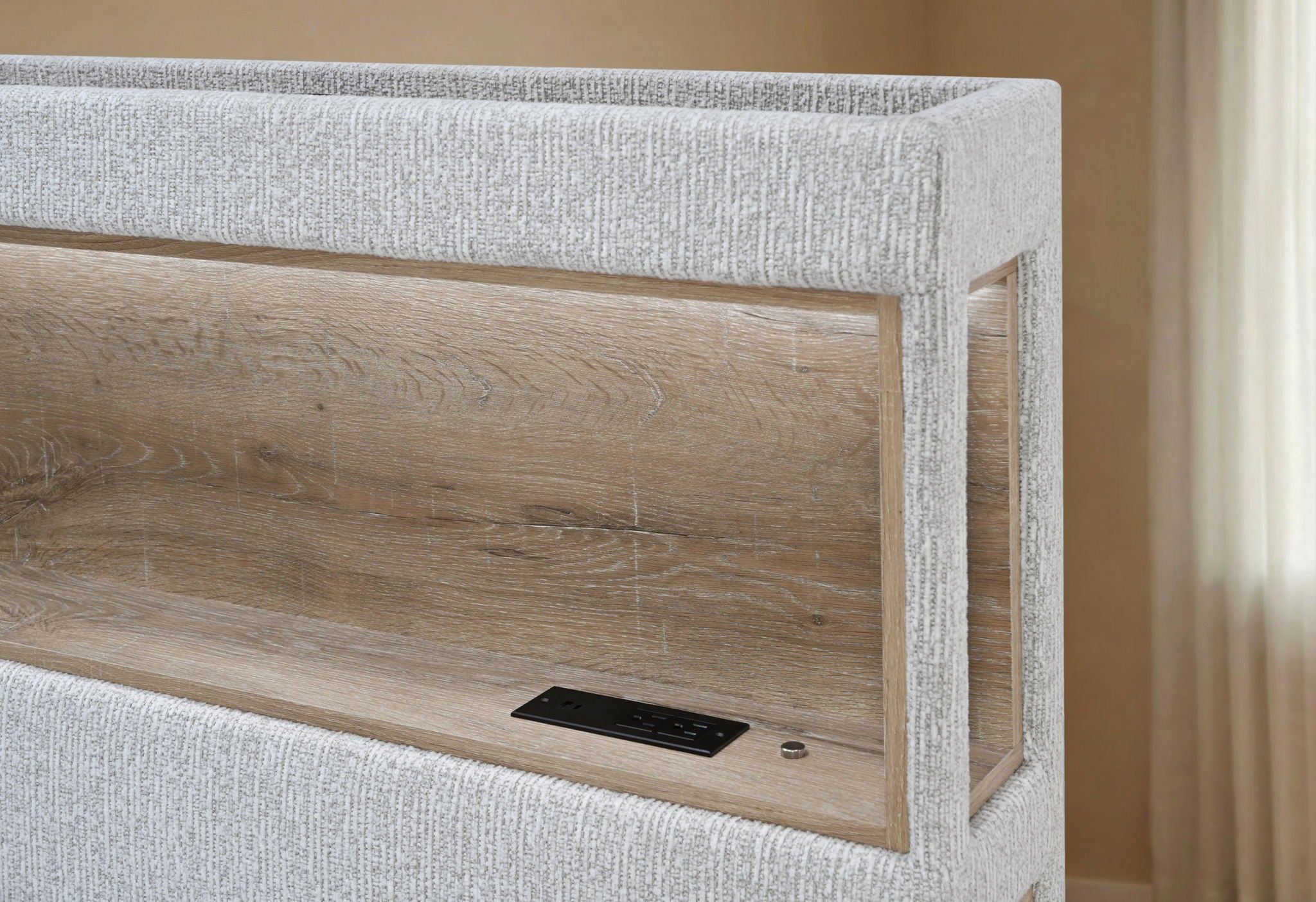 Sadie - Queen Bed With Storage - Beige