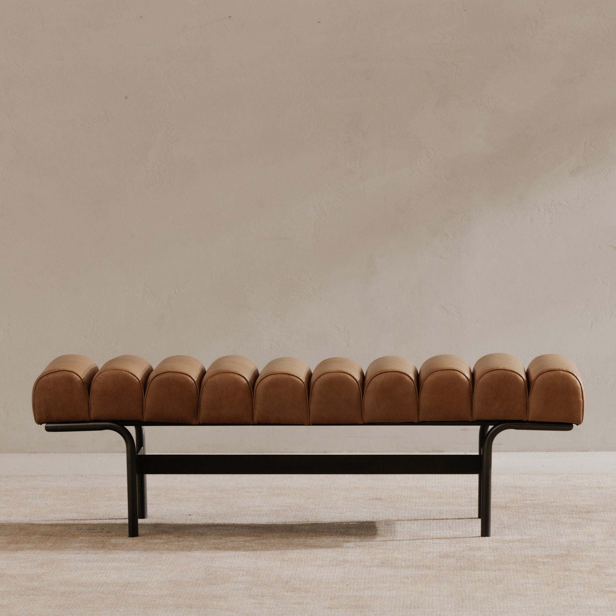 Harrison - Bench - Tan