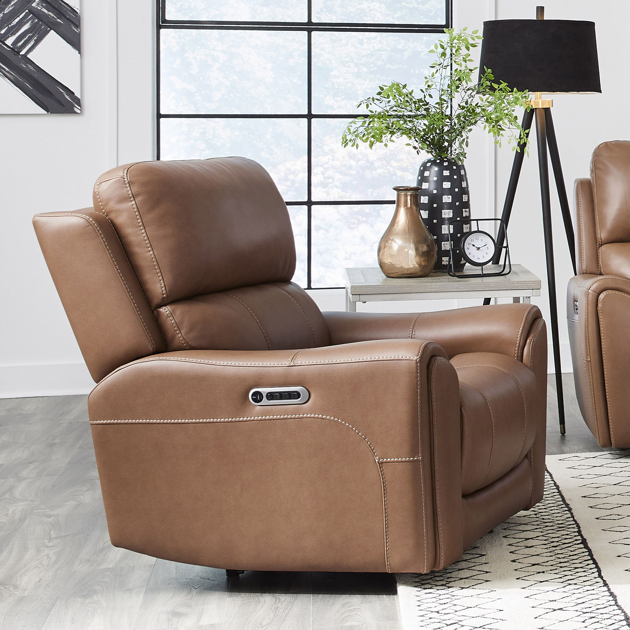 Hancock - Zero Gravity Power Recliner P3