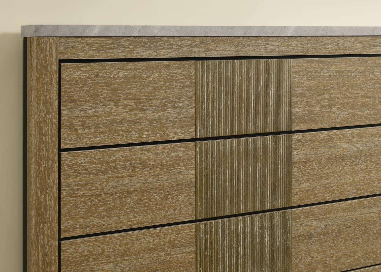 B406 - Bed