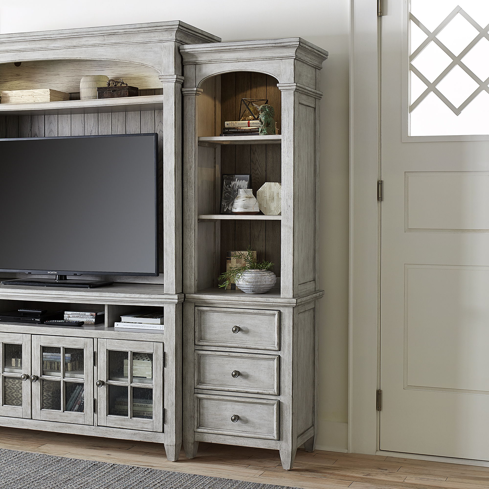 Heartland - Right Pier - Antique White / Tobacco Tops