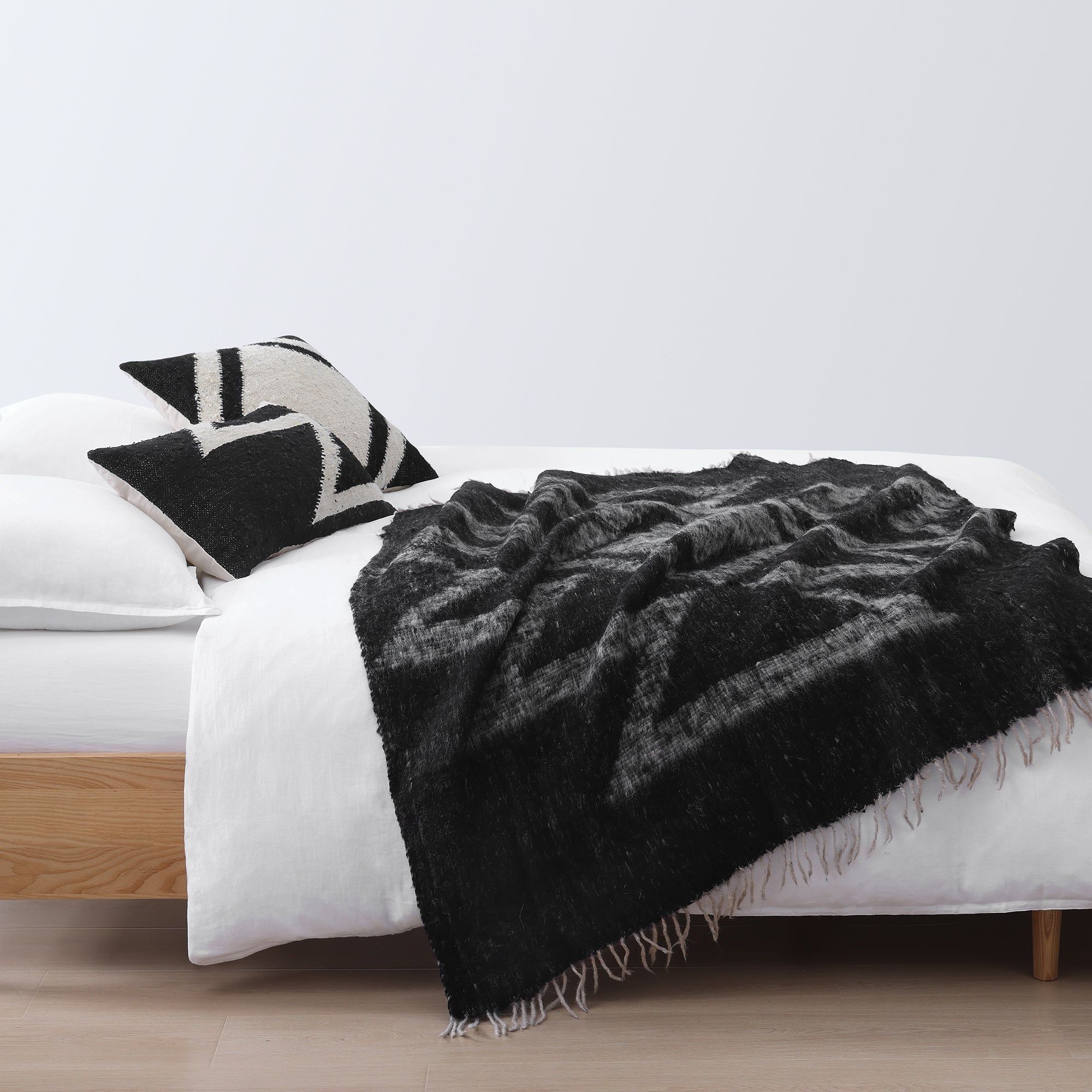 Antigua - Handwoven Oblong Pillow - Black / White