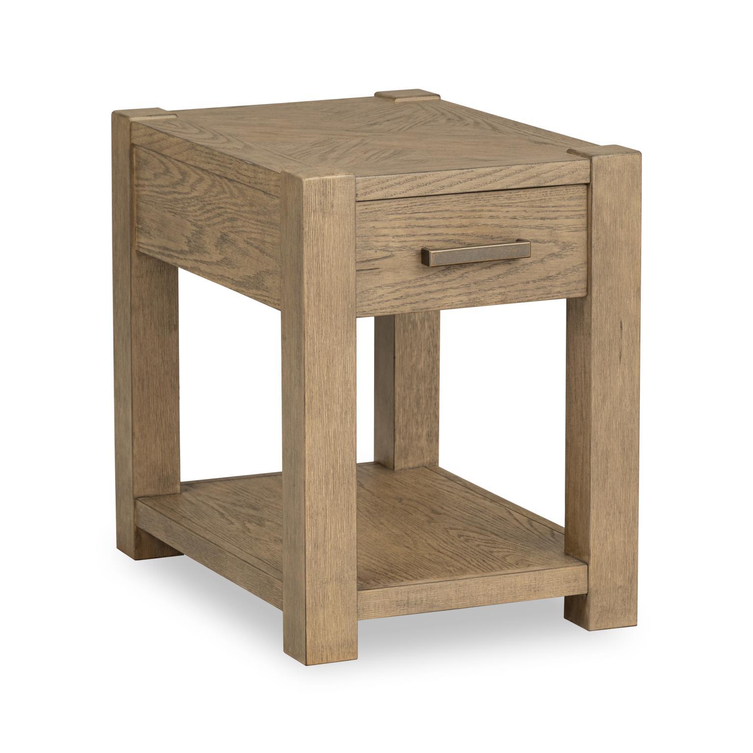 Hazel - Table