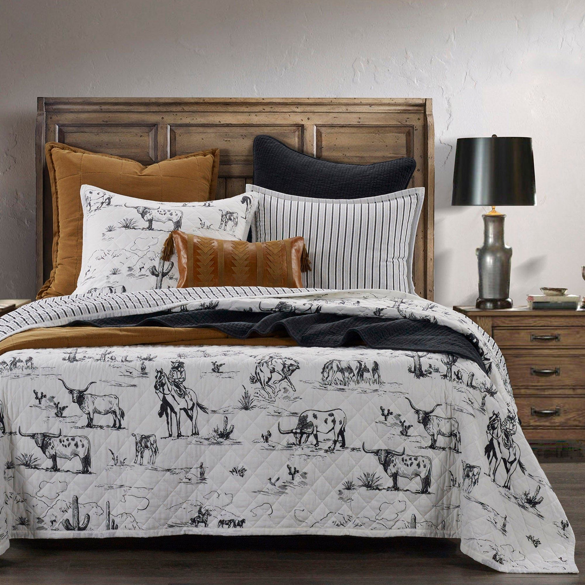 Ranch Life - Twin Western Toile Reversible Quilt Set (Set of 2) - Black