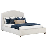 Gina - Bed