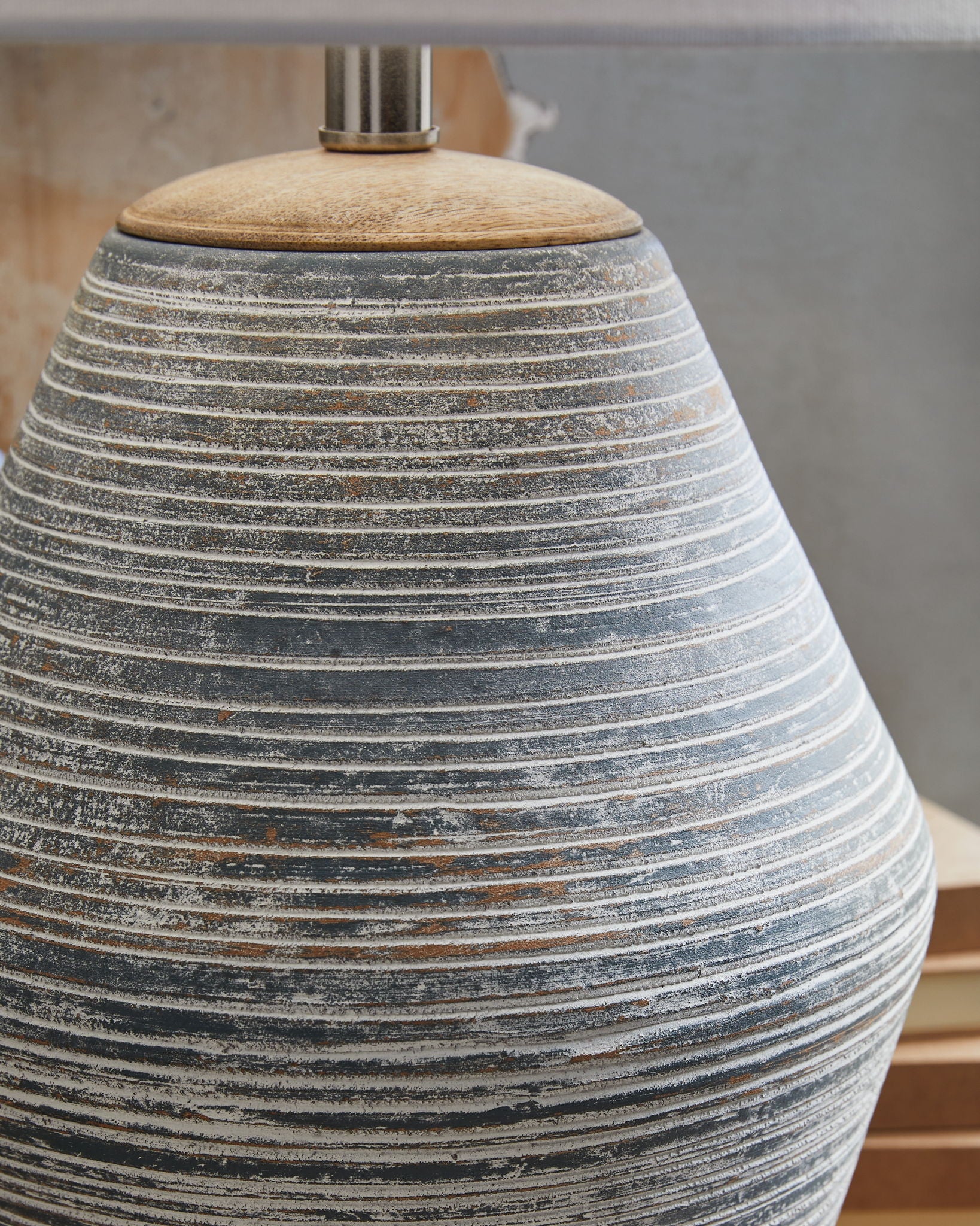 Lawrock Terracotta Table Lamp - Thumbnail 3