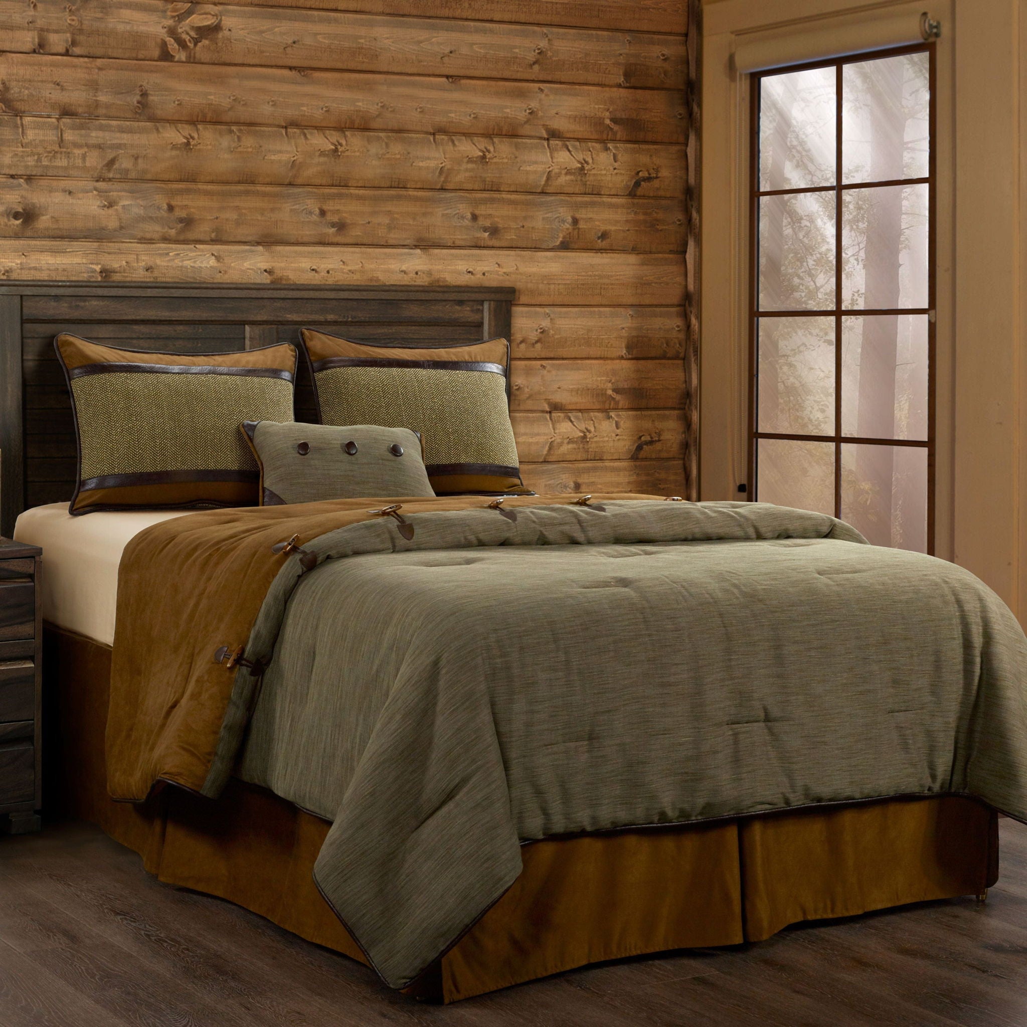 Highland Lodge - Queen Comforter Set (Set of 5) - Brown