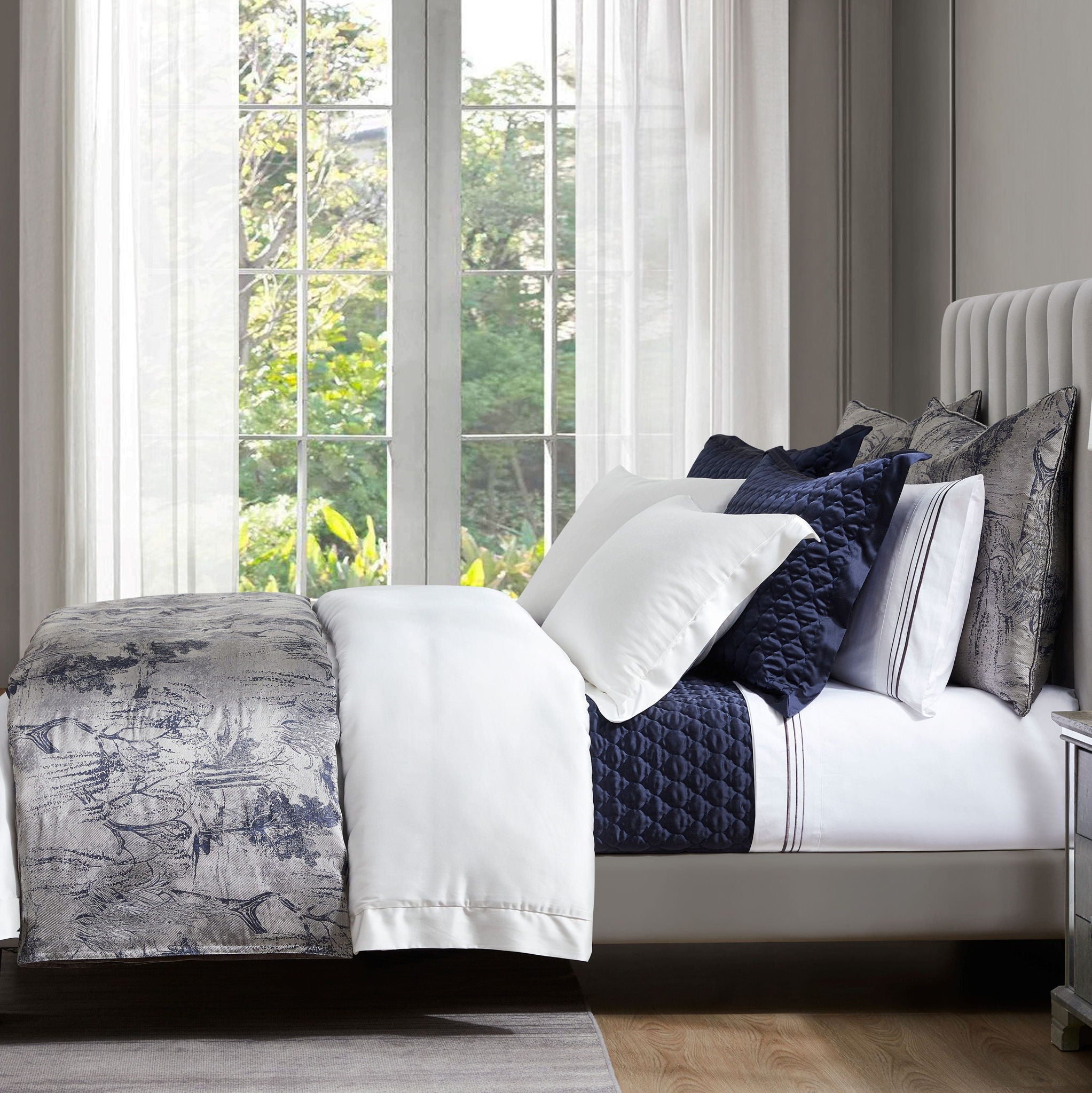 Pastoral Jacquard - King Duvet Cover Set (Set of 3) - Silver