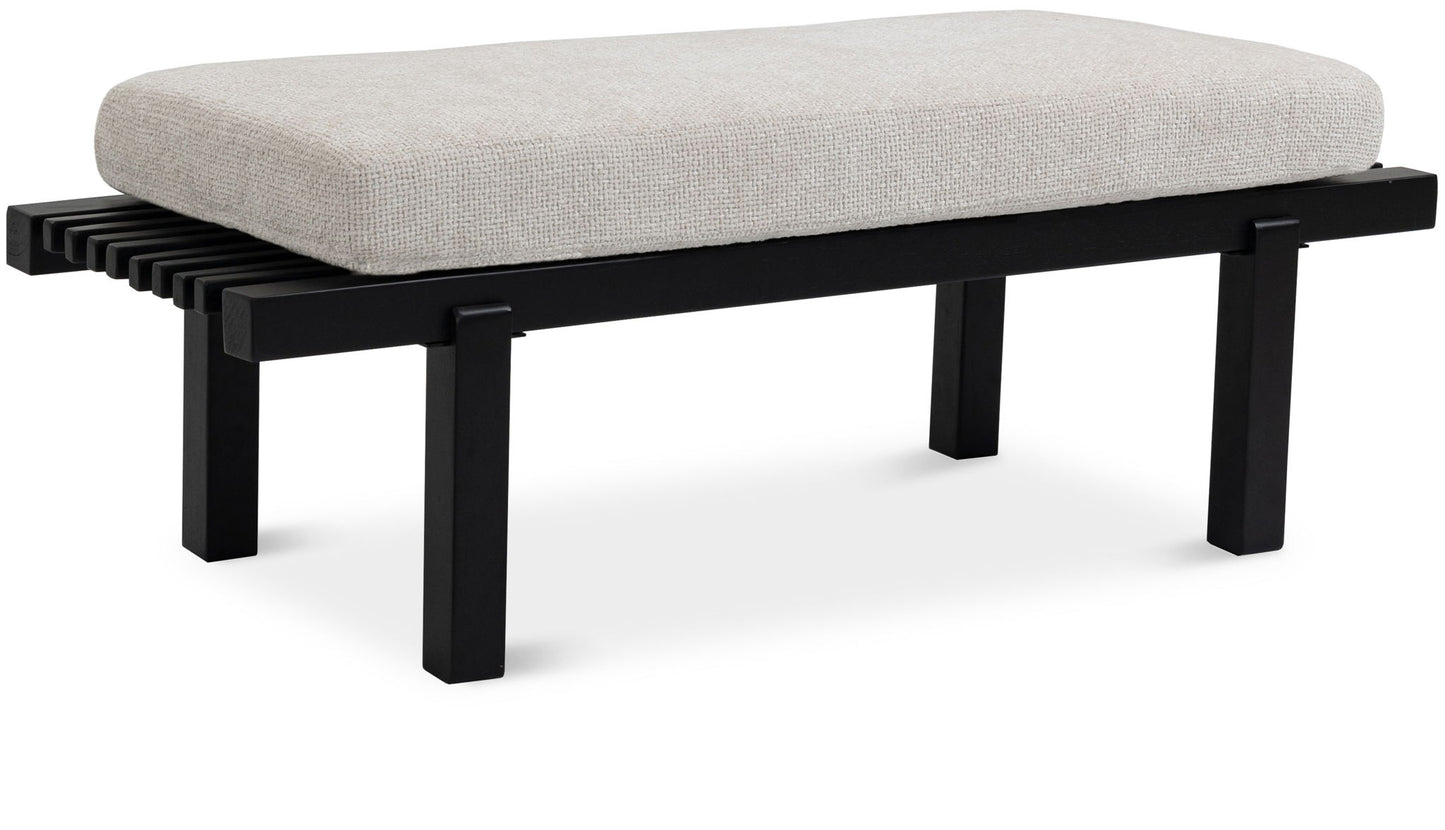 Naya - Bench