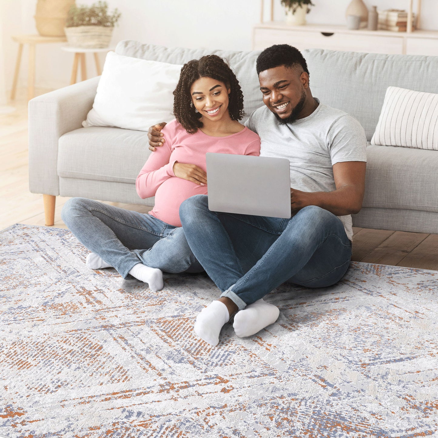 Payas - 6' X 9' Geometric Area Rug - Beige