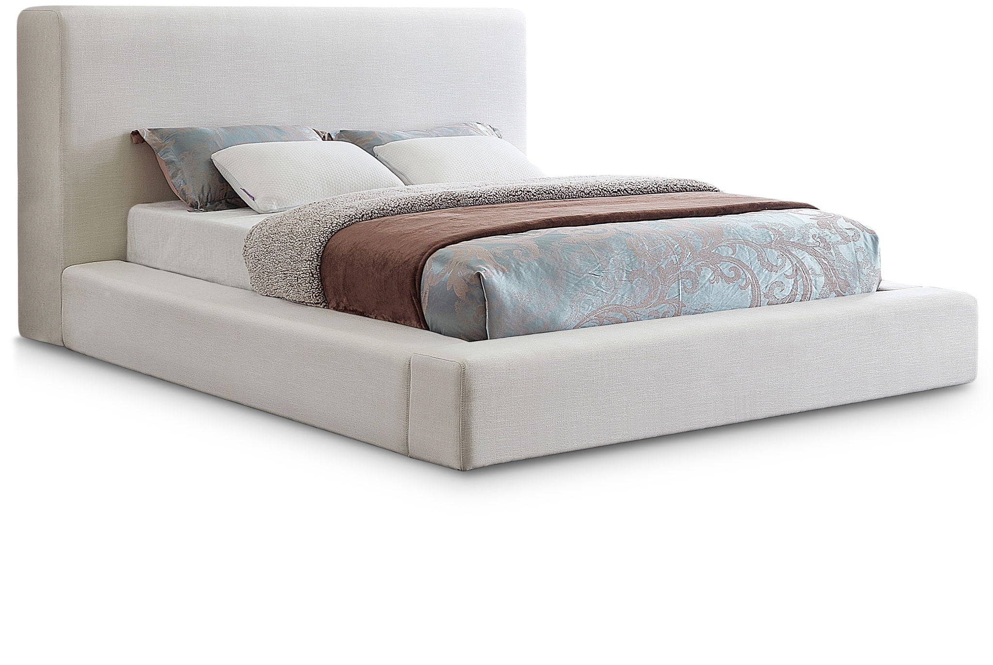 Devin - Bed