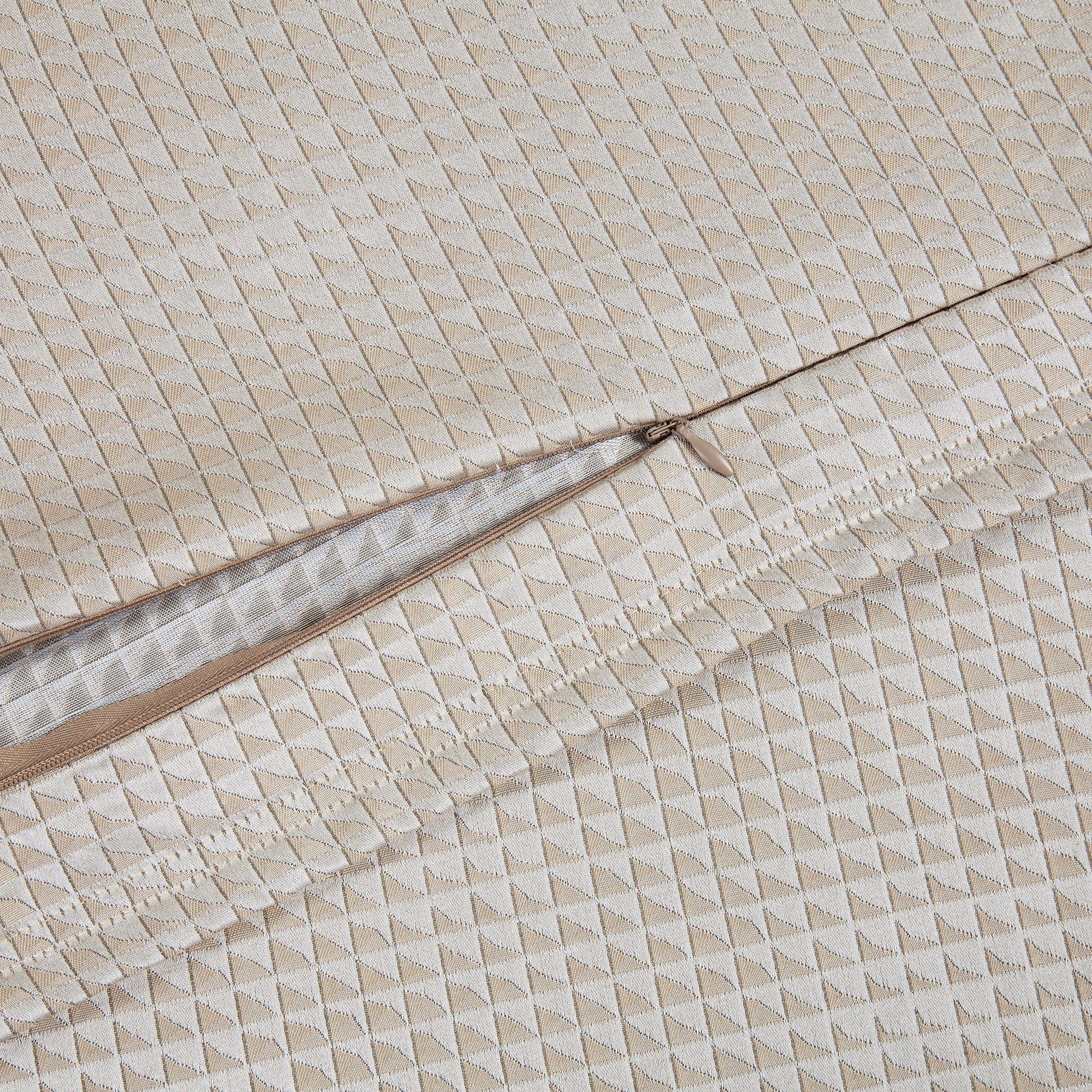 Sydney - Jacquard Lumbar Pillow - Champagne