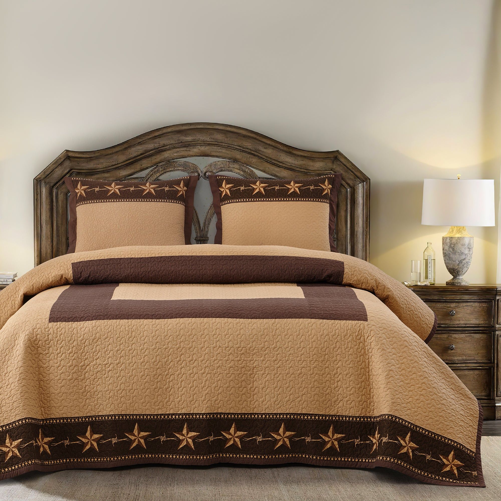 Rustic Star - Twin Star Ranch Reversible Quilt Set (Set of 2) - Brown / Tan