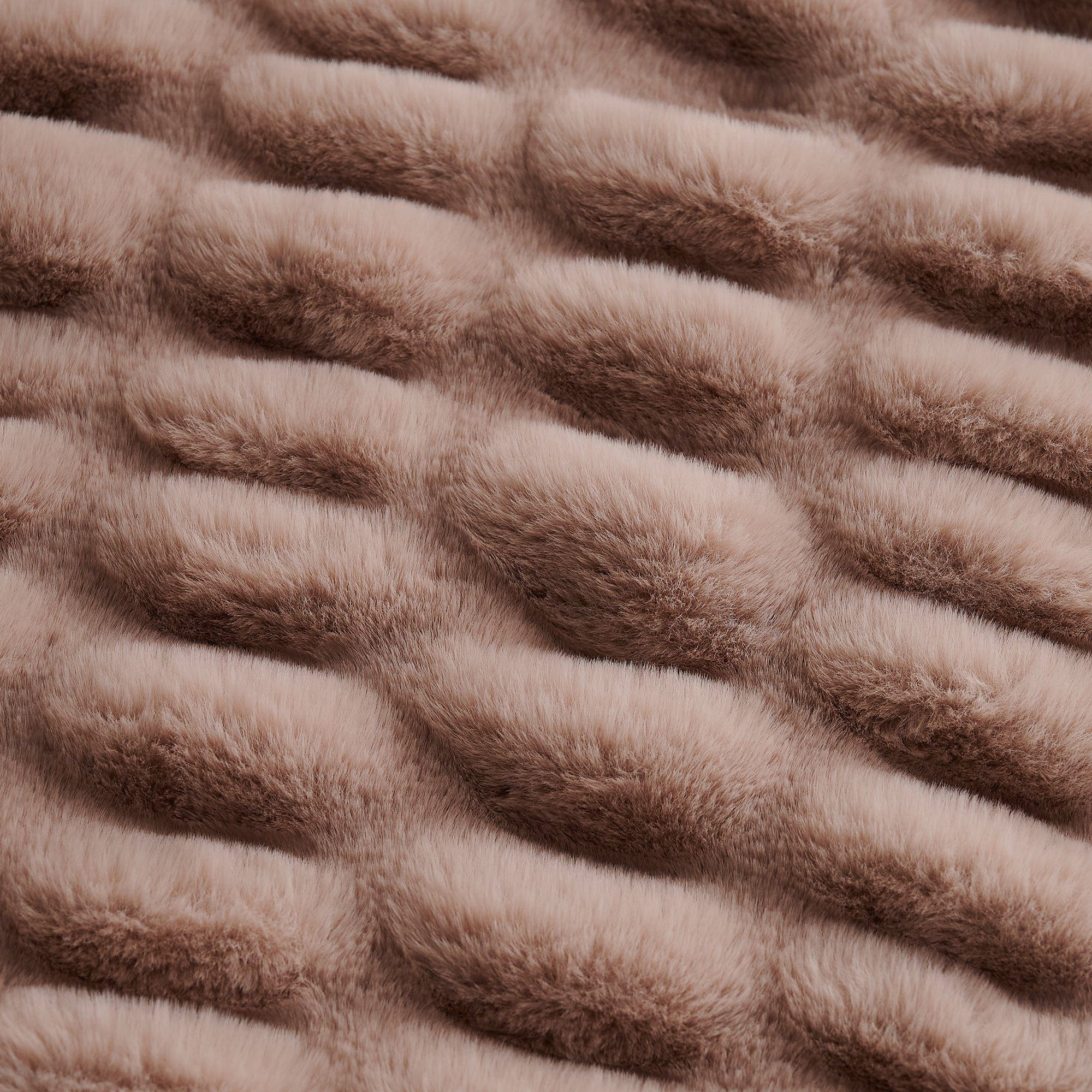 Ruched Rabbit - Double-Sided Oversized Throw - Blush