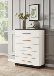 B126 - Chest - White