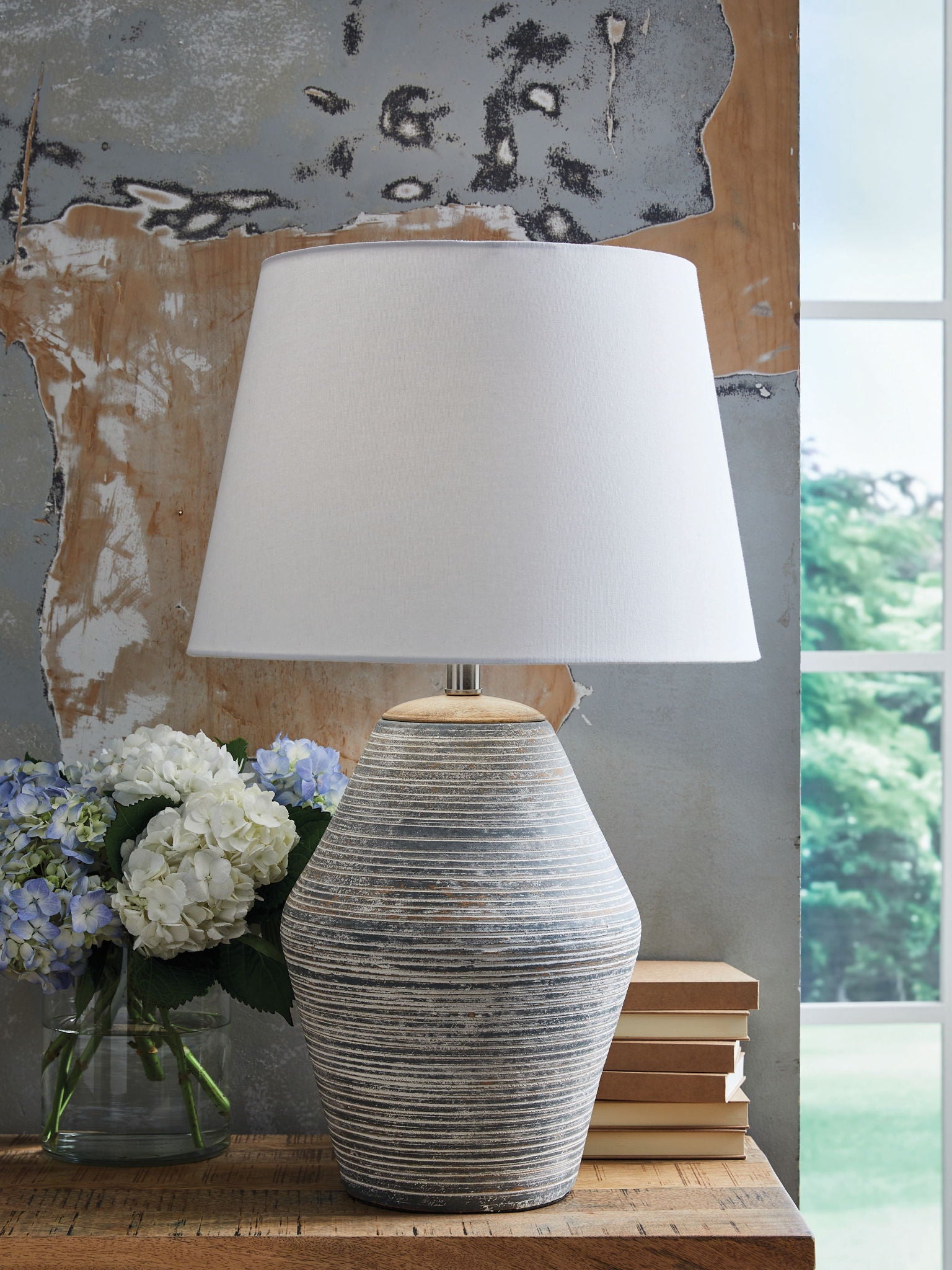Lawrock Terracotta Table Lamp - Thumbnail 2