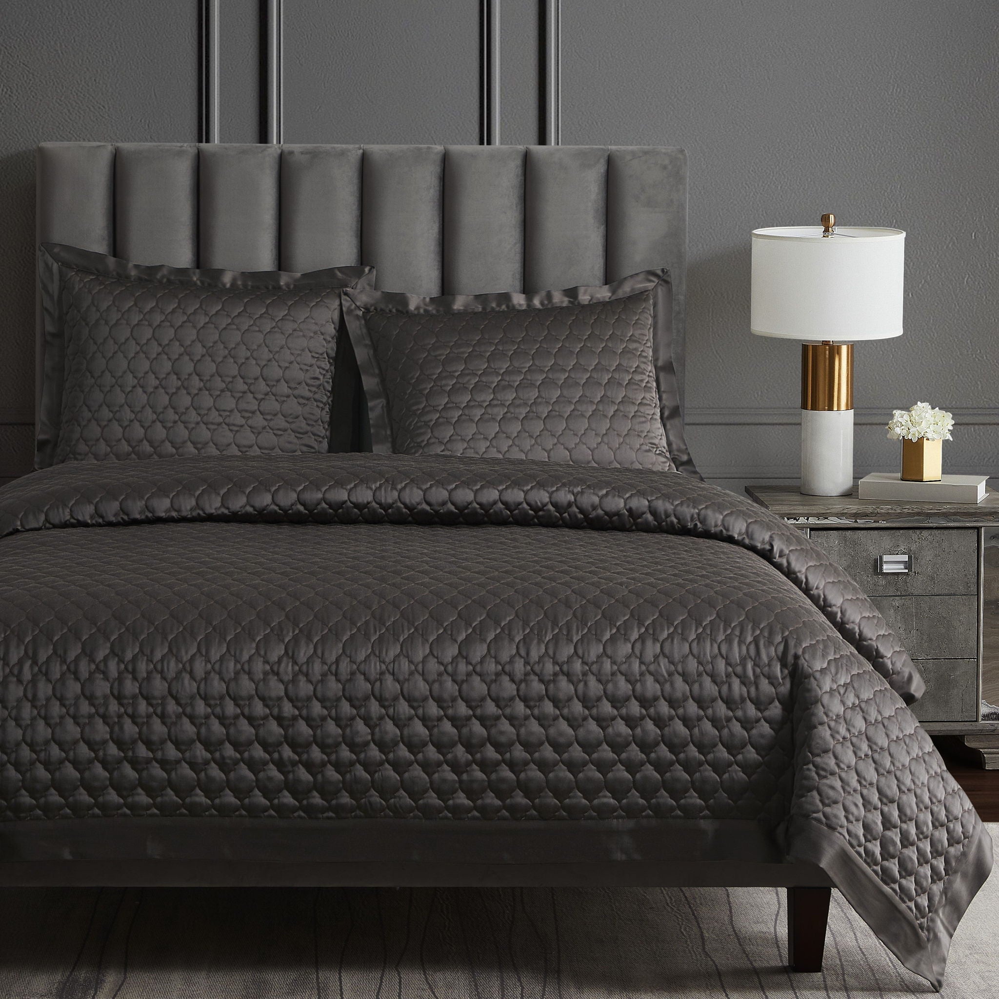 High Shine Satin - King Quatrefoil Quilt Set (Set of 3) - Espresso