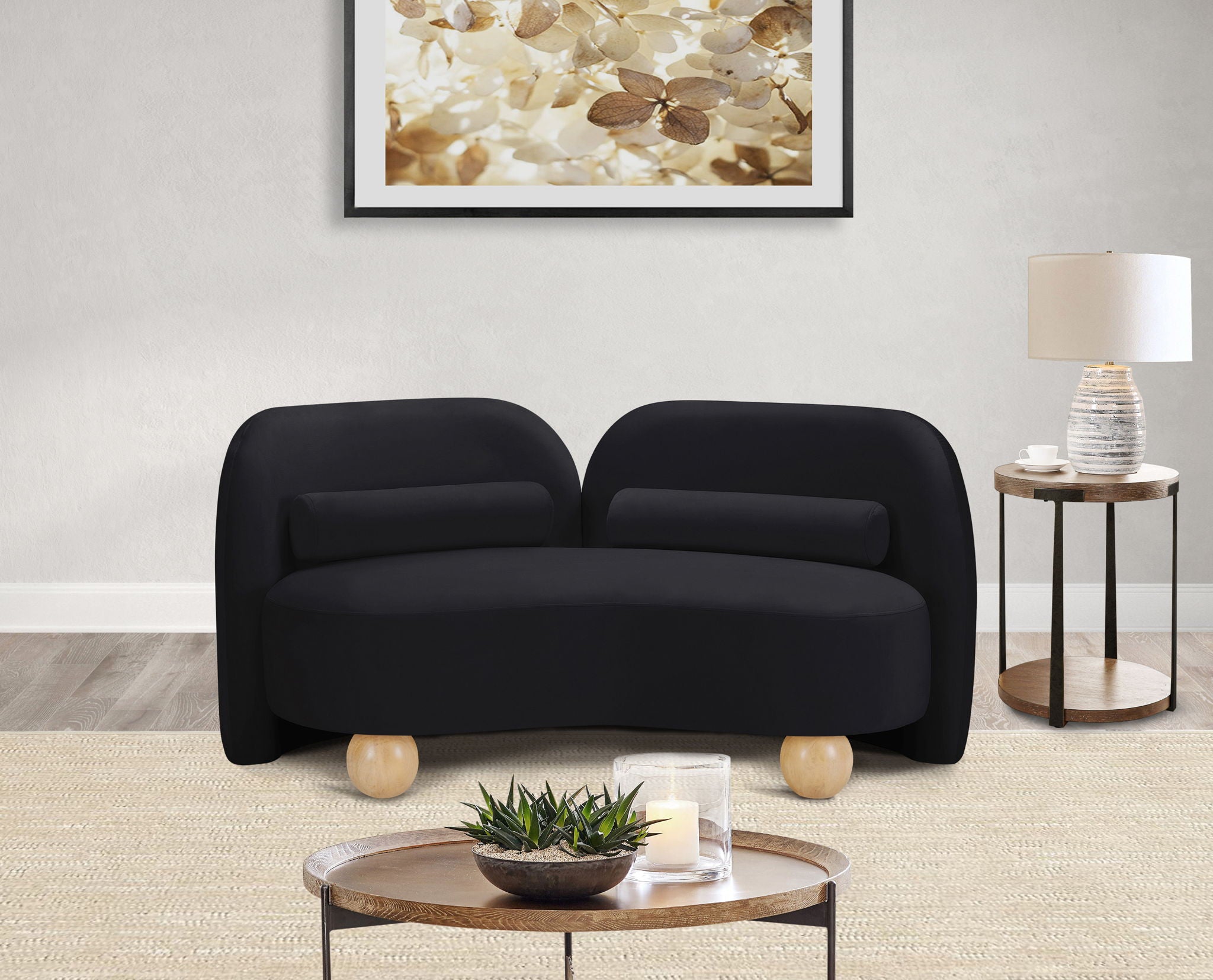 Daphne - Velvet Loveseat