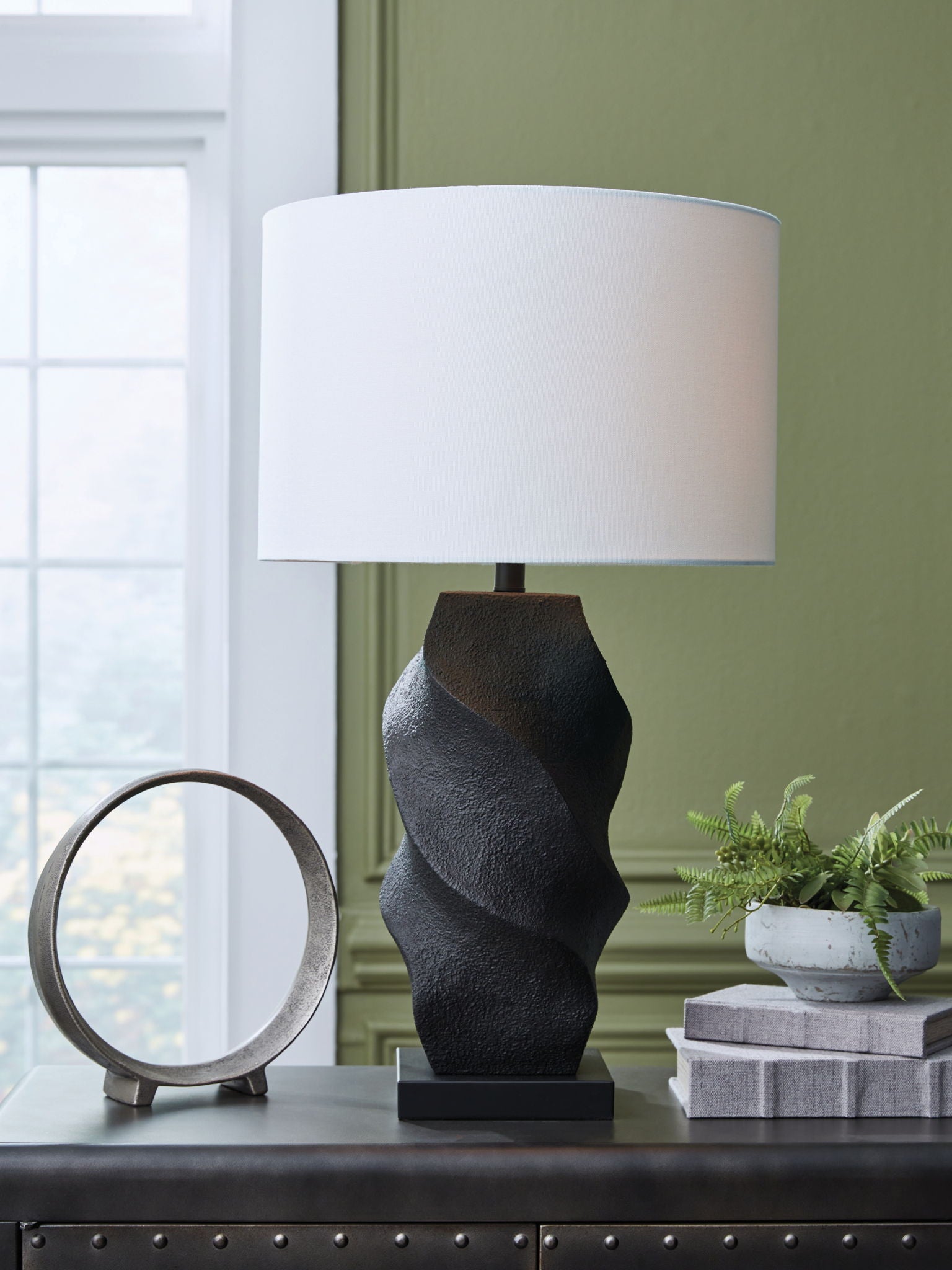 Amillion Poly Table Lamp - Thumbnail 2