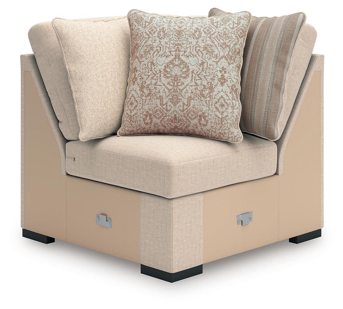 BenchCraft LadyMae Sectional - Thumbnail 5