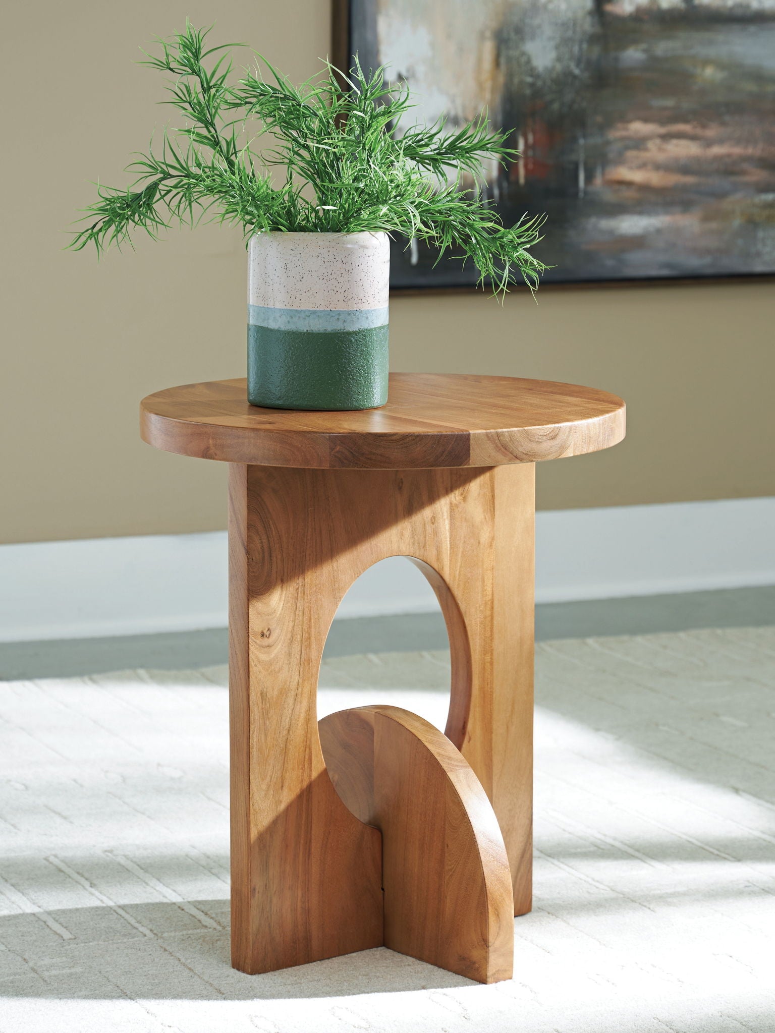 Hollbourne Accent Table - Thumbnail 2