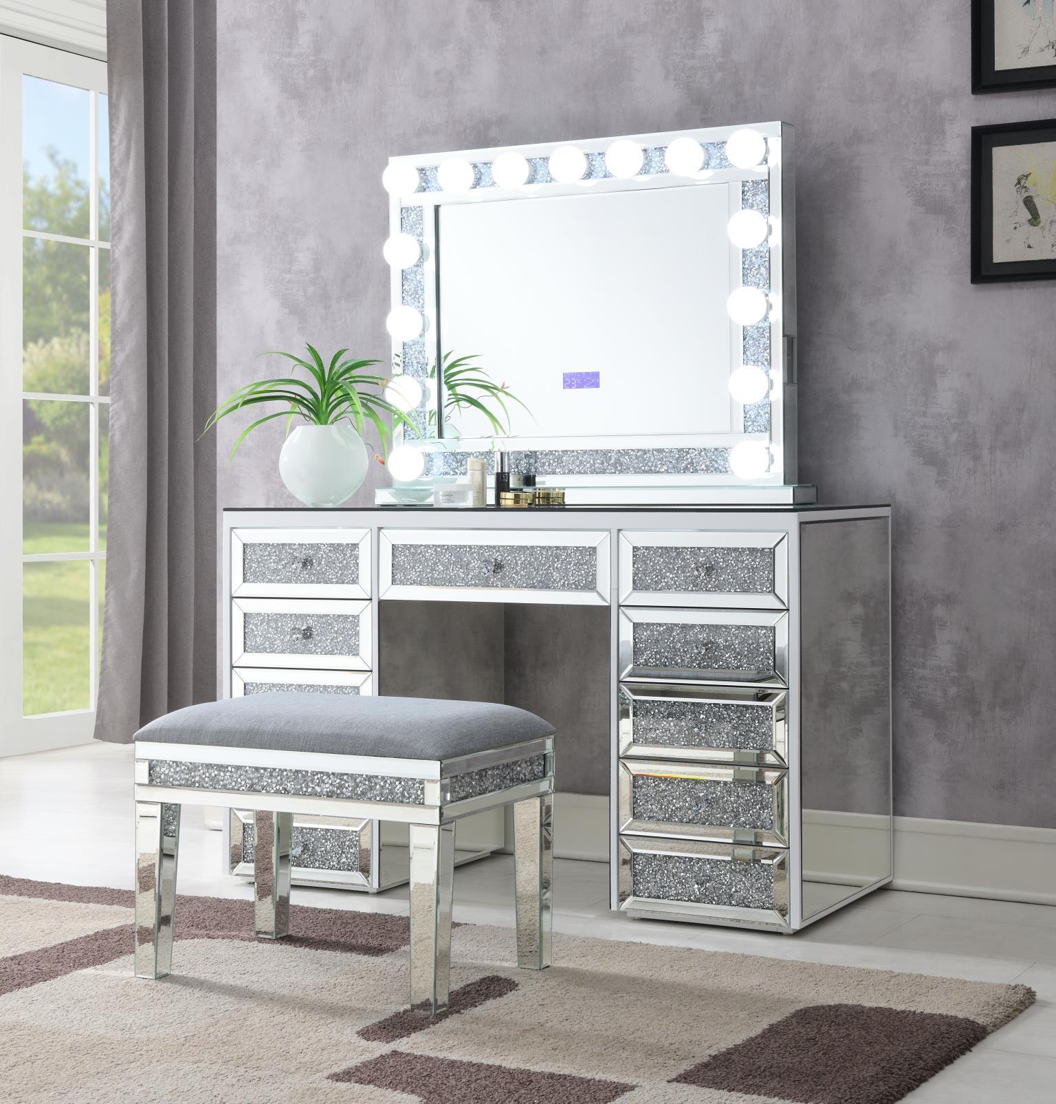 G-310 - Glamour Vanity Stool - Pearl Silver
