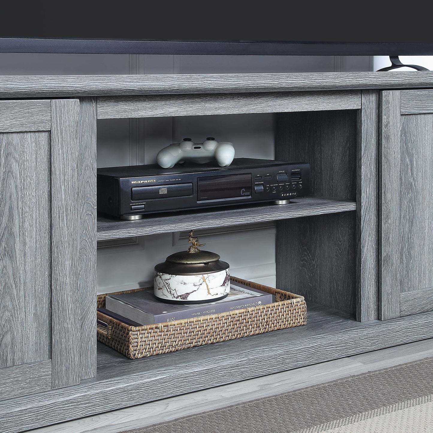 Franklin - TV Stand