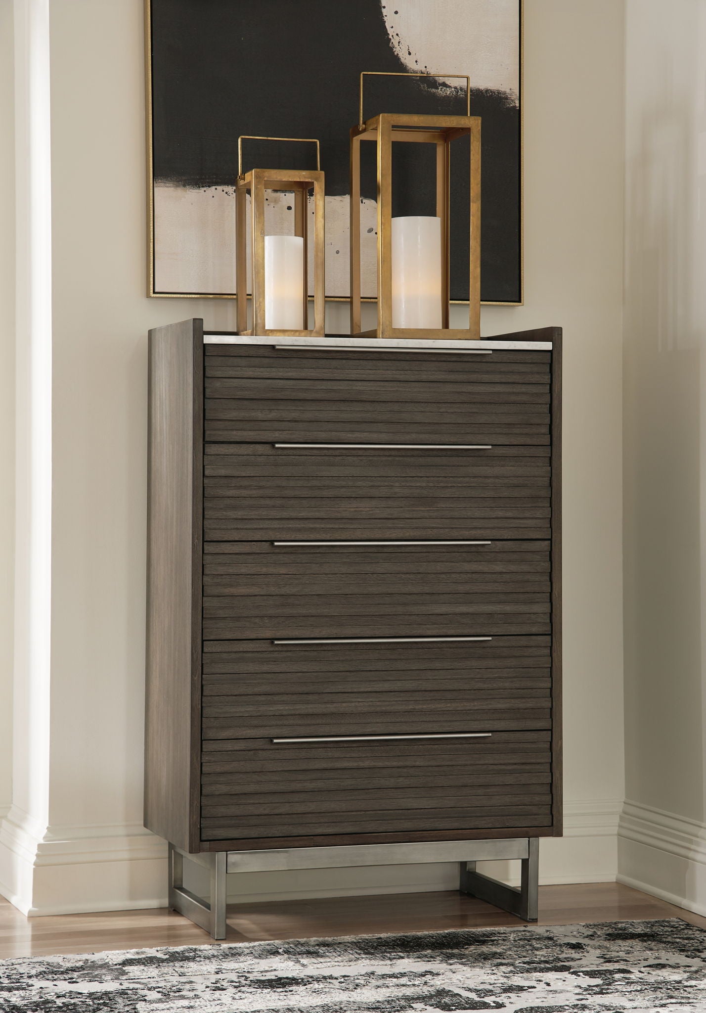 Arkenton - Five Drawer Chest - Grayish Brown / White