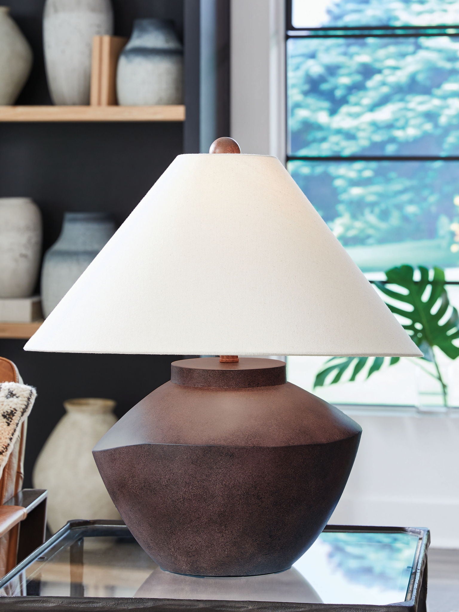 Honsworth Poly Table Lamp - Thumbnail 2