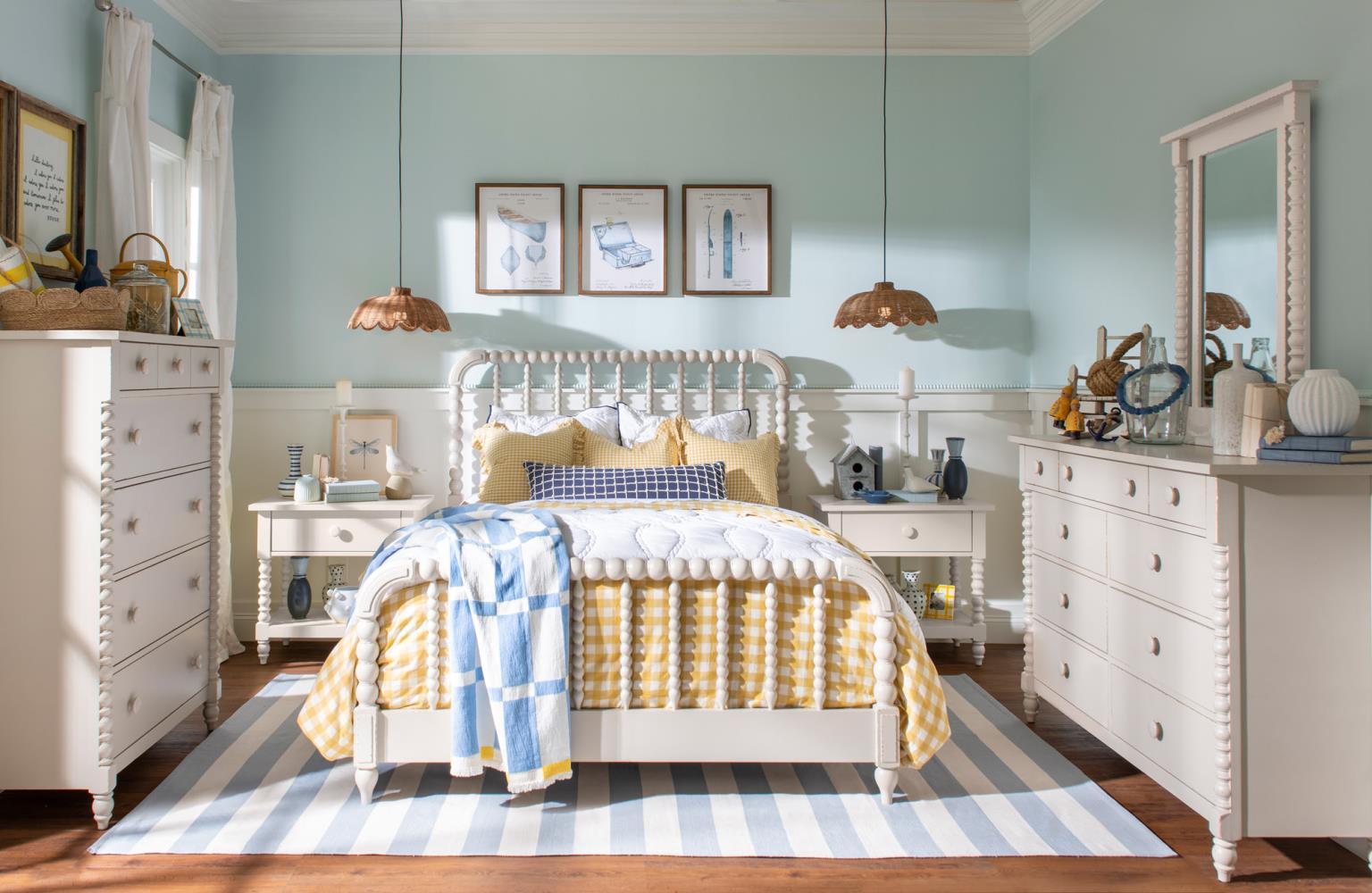 Lake House - Jenny Lind Chest