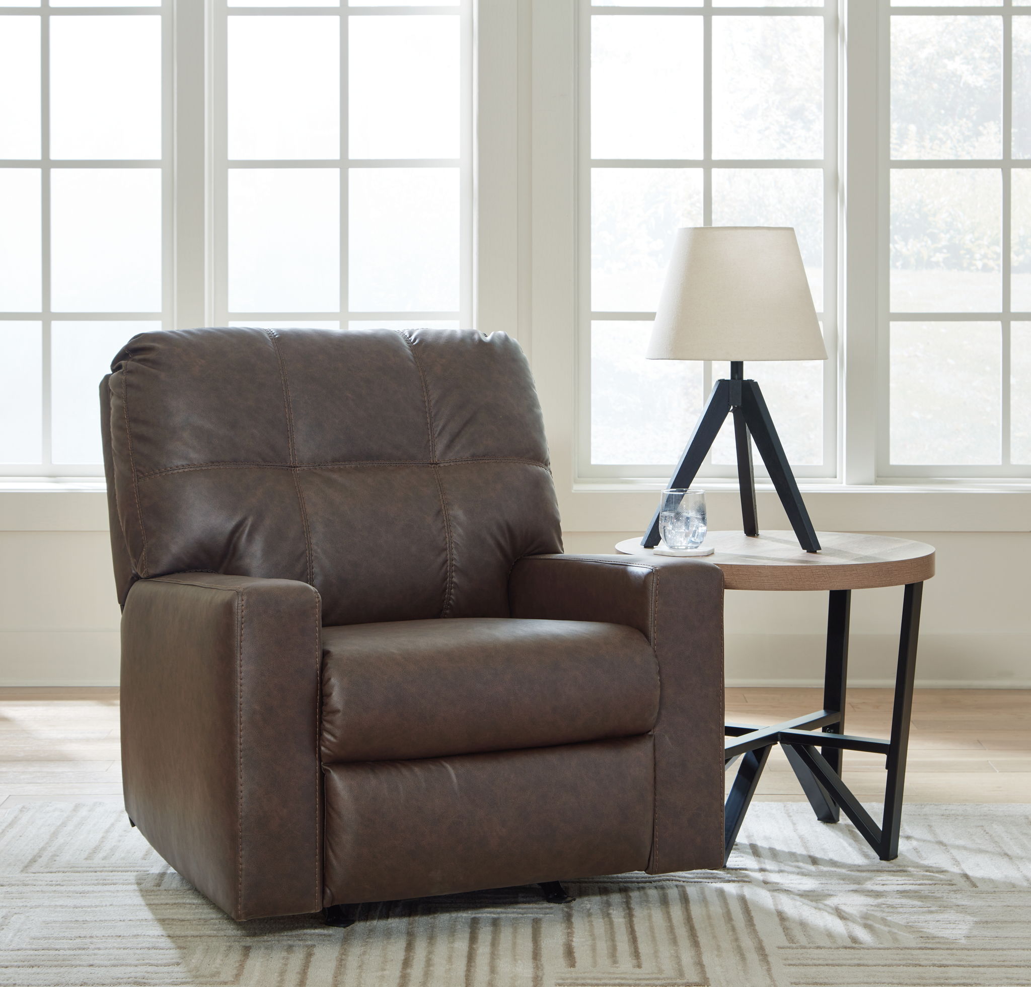Barlin Mills - Rocker Recliner - Thumbnail 5