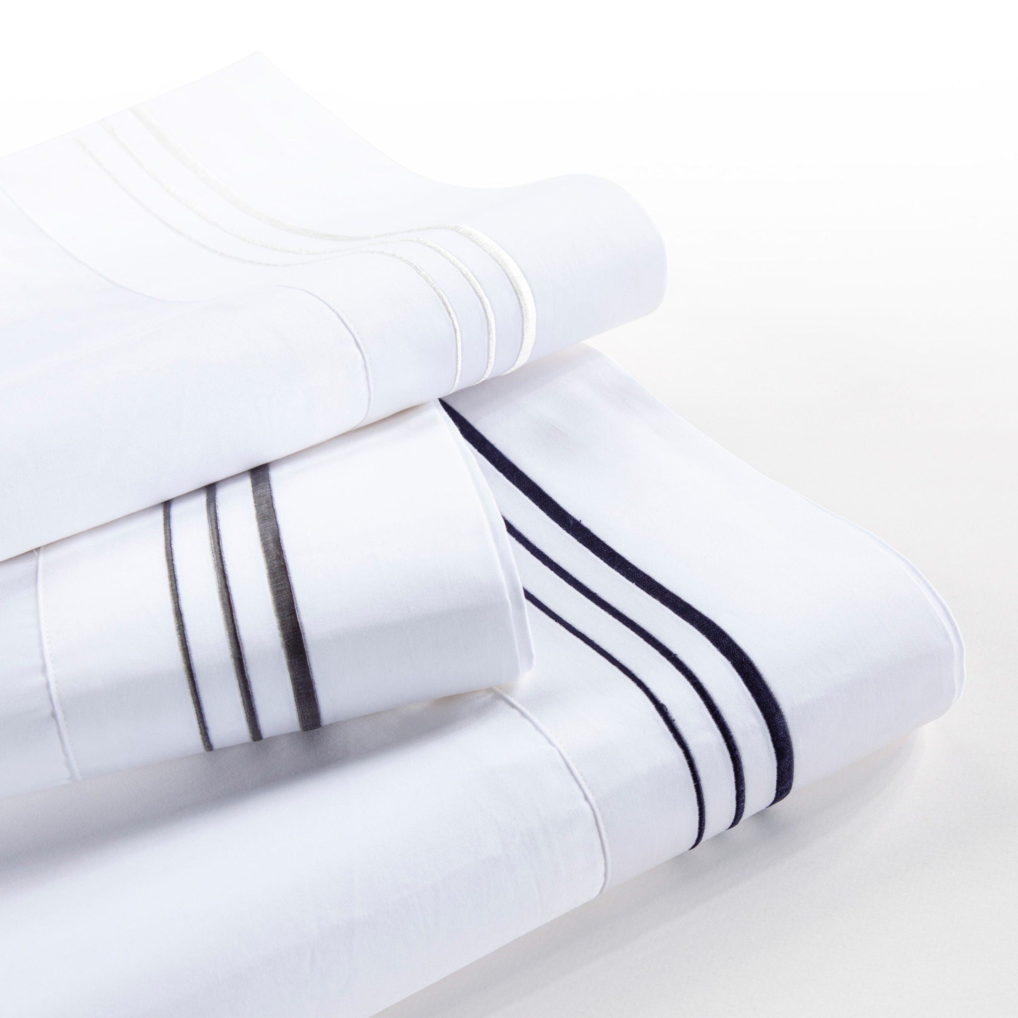 Border Embroidery - King Sheet Set (Set of 4) - White / Black