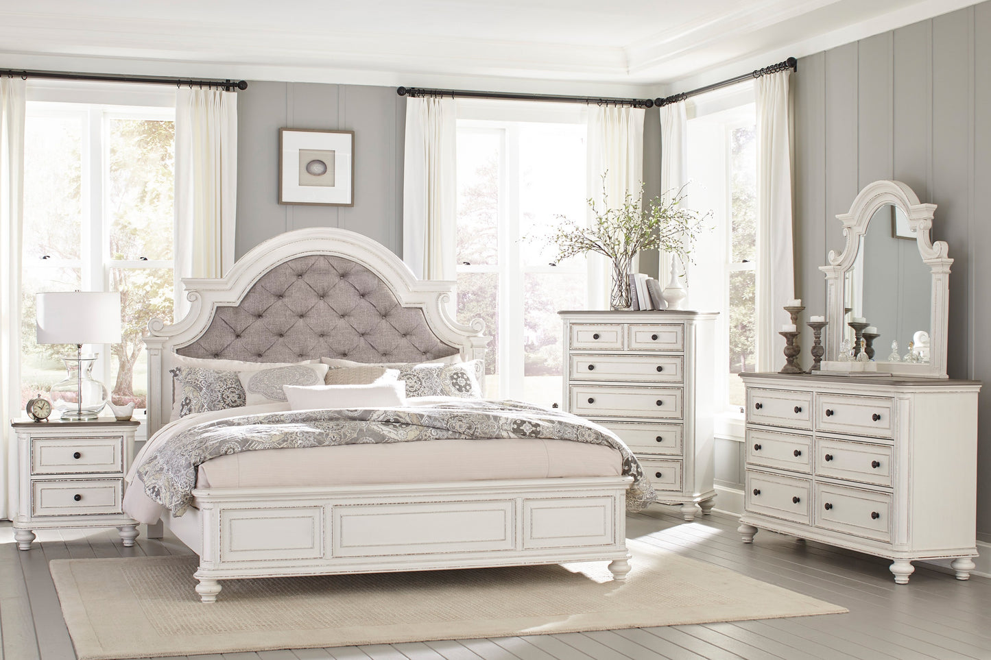 5pcs Queen Bedroom-Baylesford Collection