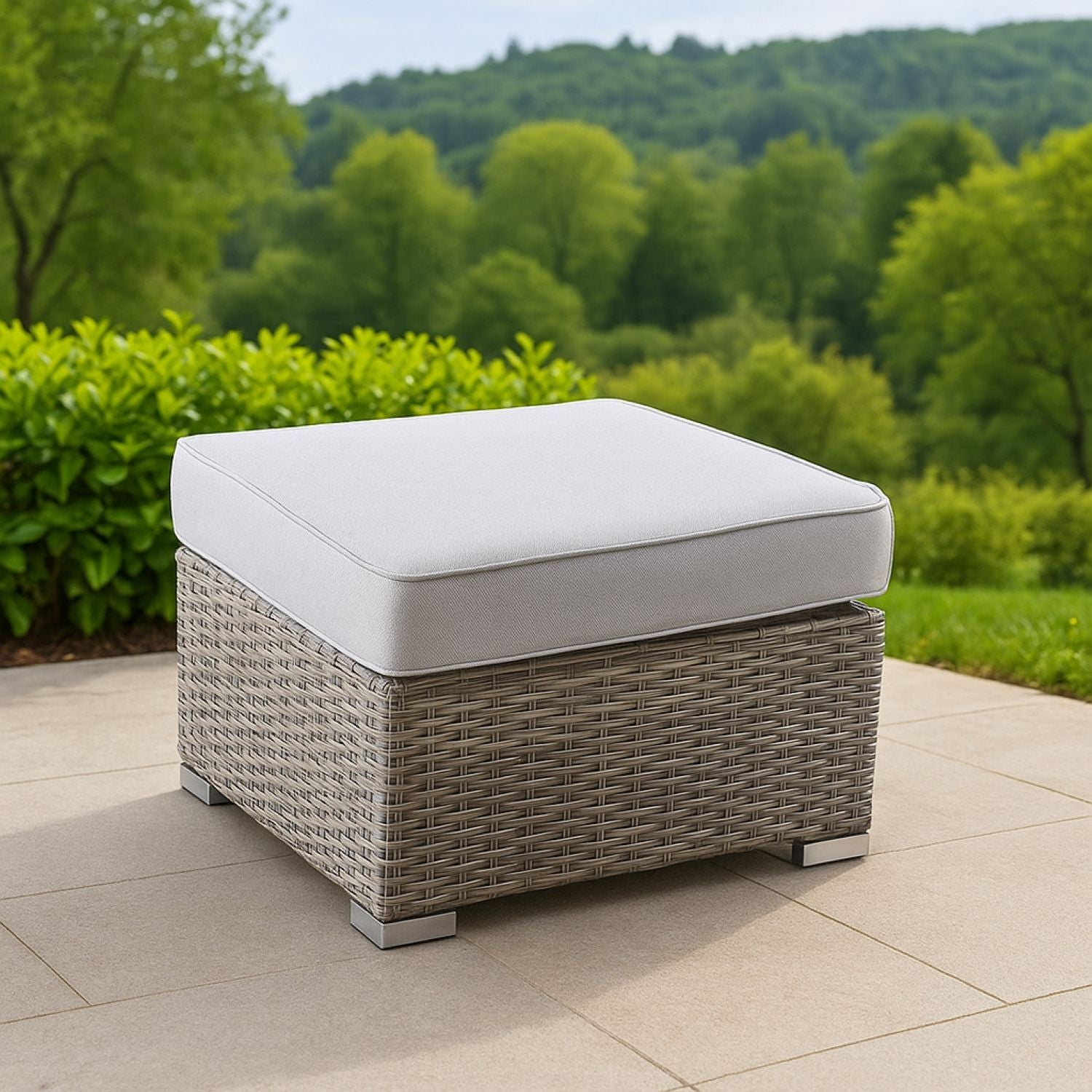 Stylish Outdoor Ottoman With Cushion For Comfort