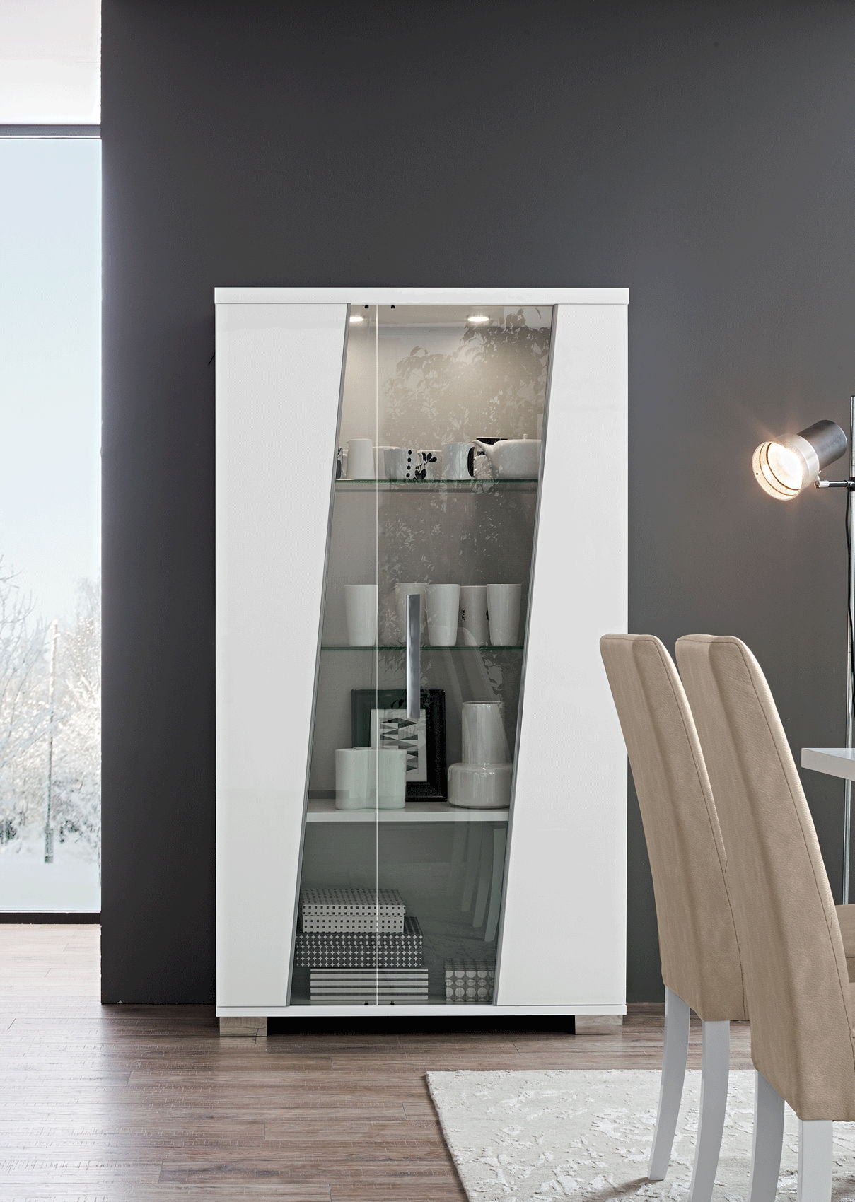 Lisa - 2 Door China - White